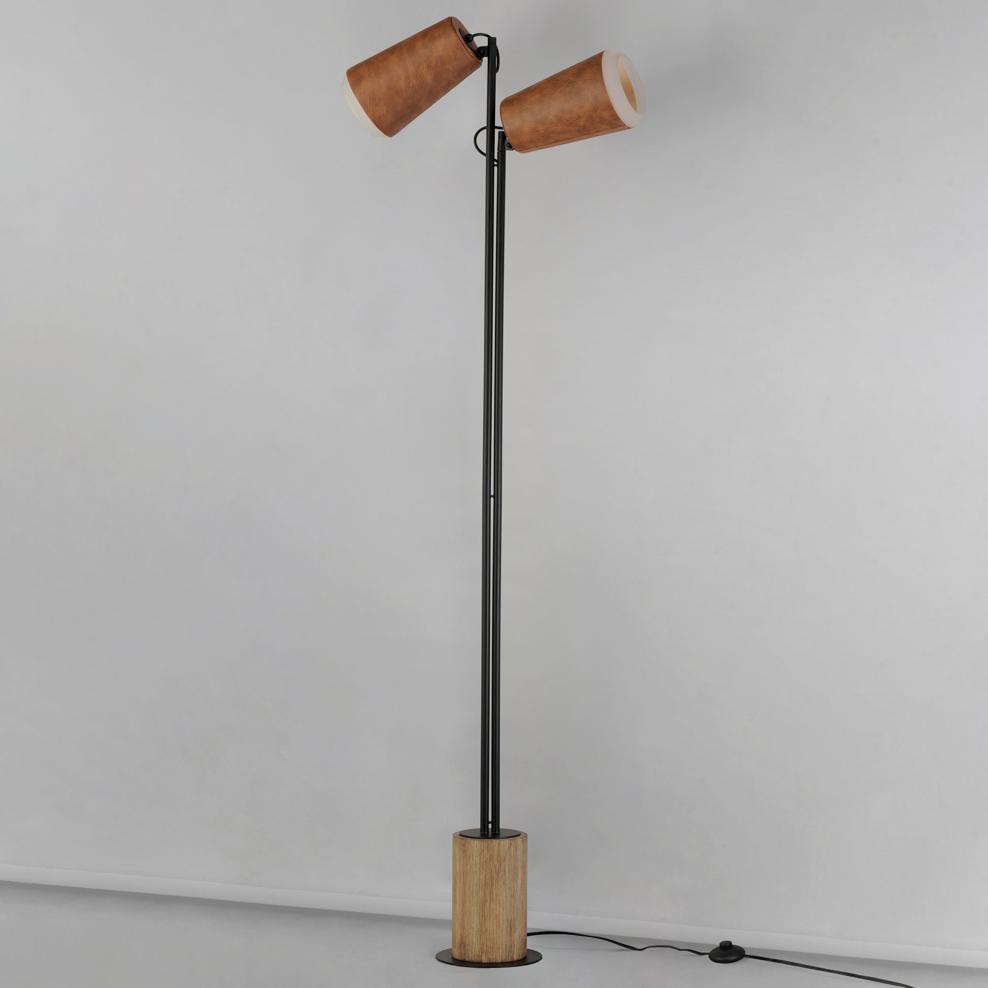 Scout-Floor Lamp