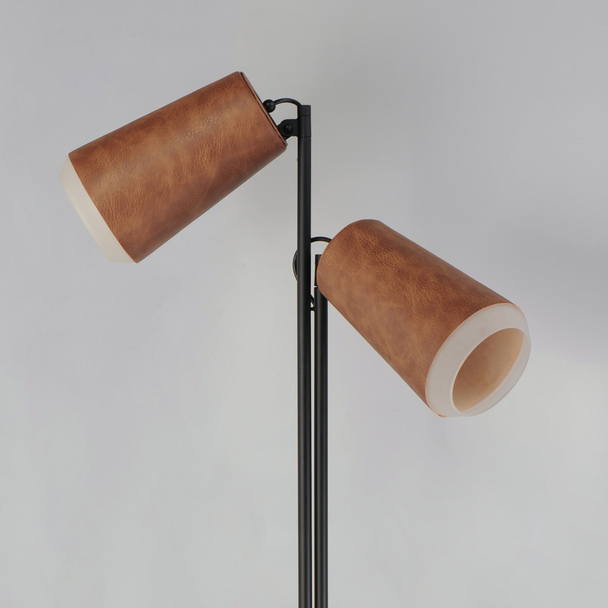 Scout-Floor Lamp
