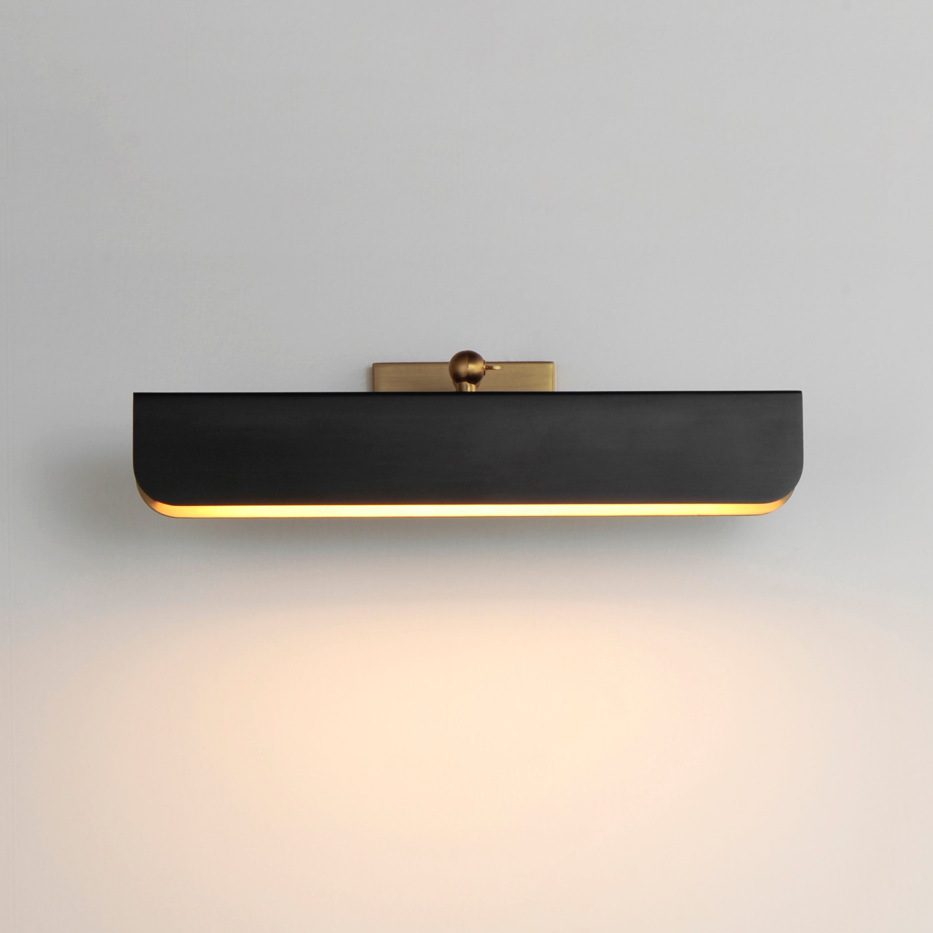 Miles-Wall Sconce