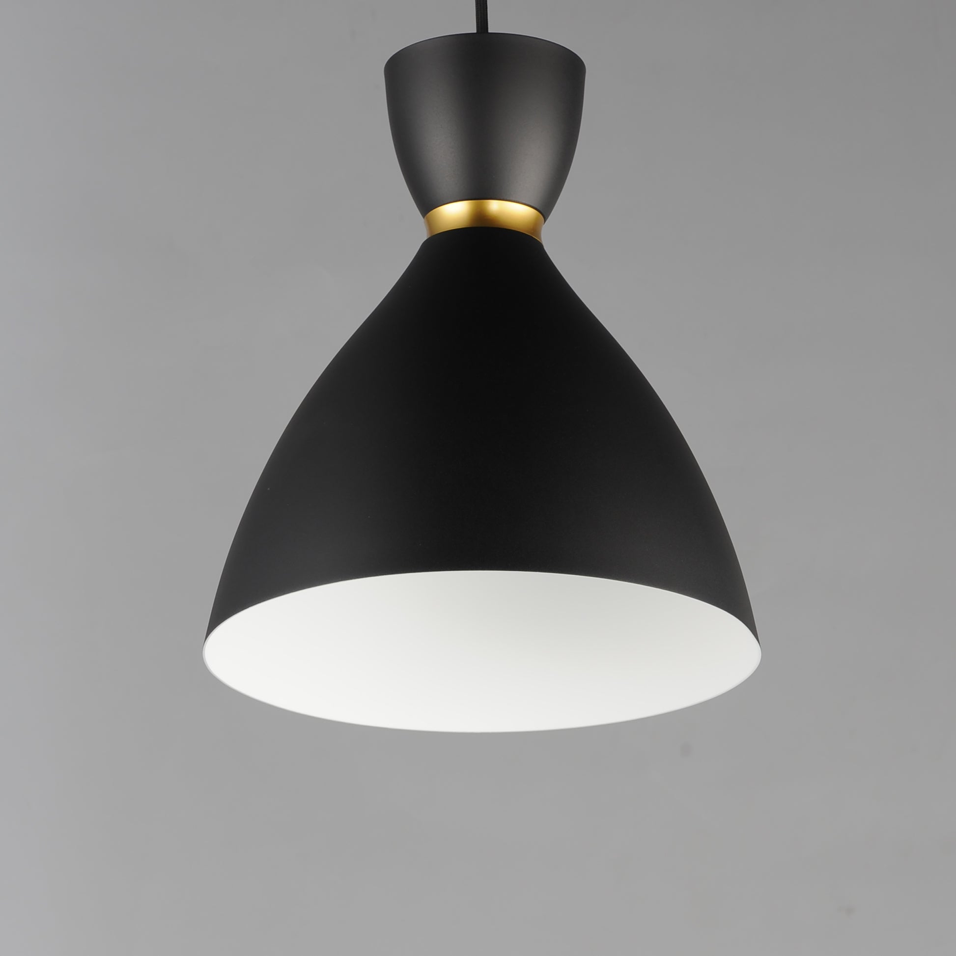 10 Inch Mini Pendant – Black / Satin Brass