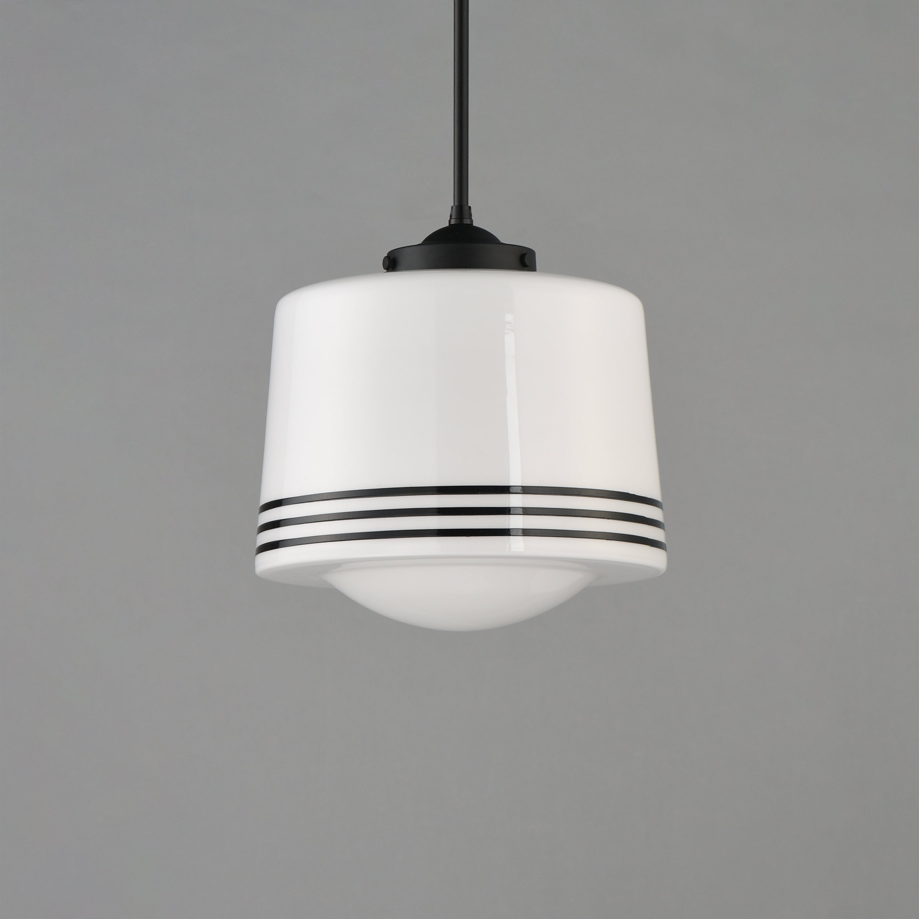 11 Inch Single Pendant – Black