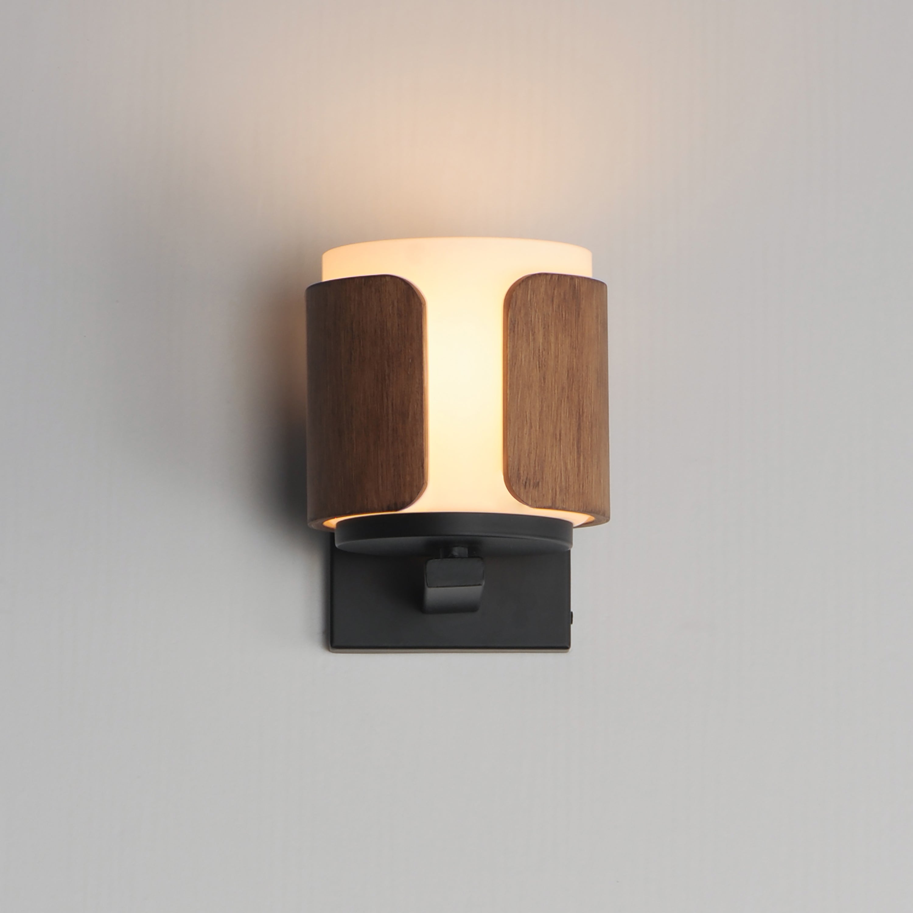 Draughtsman-Wall Sconce