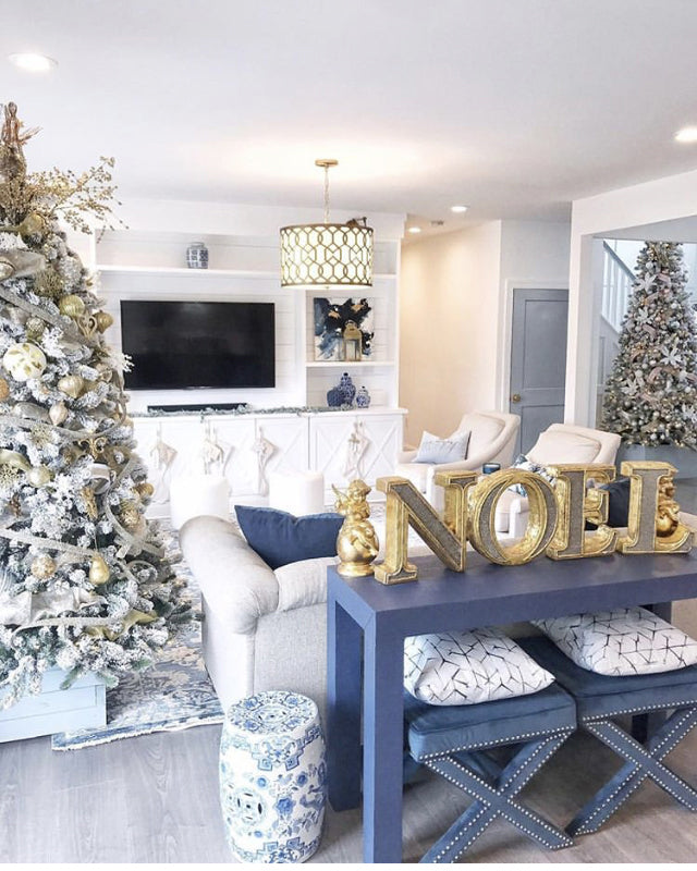 Crystorama Jennings 2266-AG – 24.25 Inch – 5 Light – Pendant Light – Aged Brass – Dry Rated