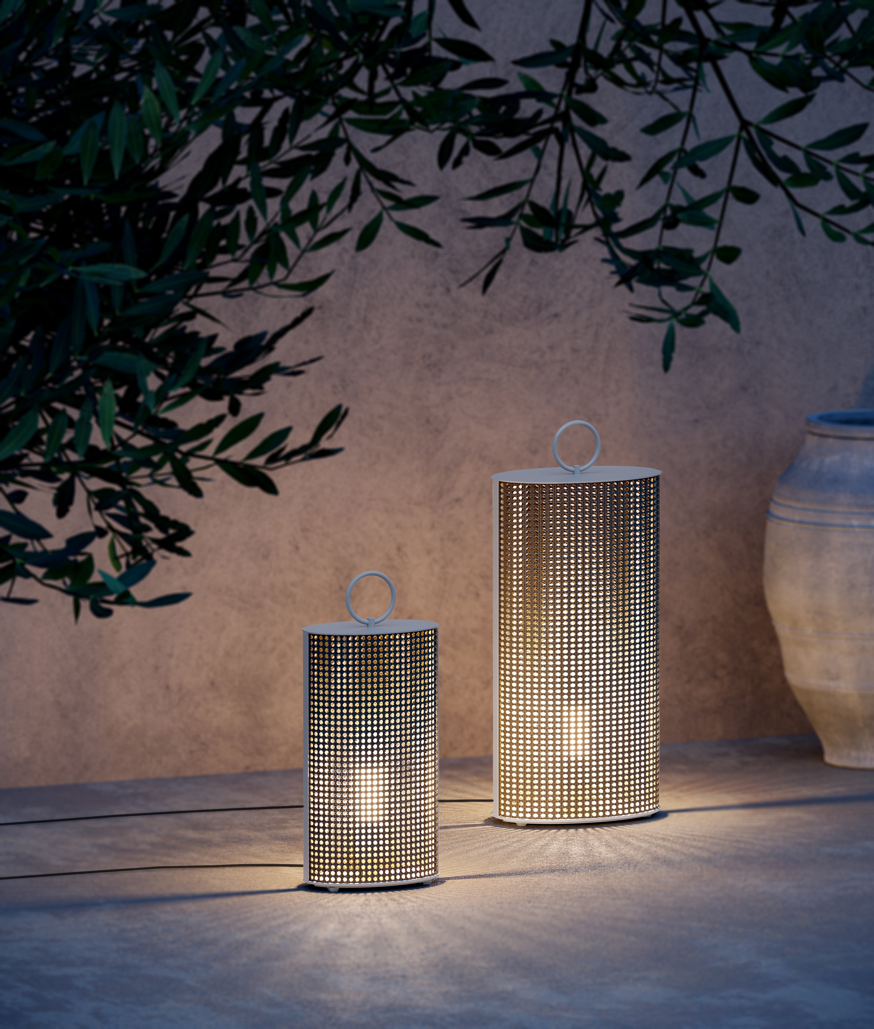Clara Inch Outdoor Light | Contardi Lighting