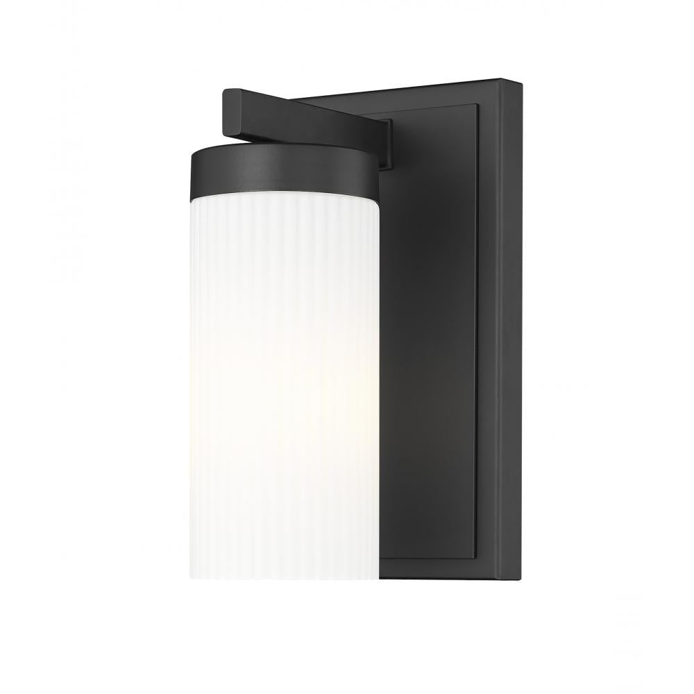 1 Light Wall Sconce-White