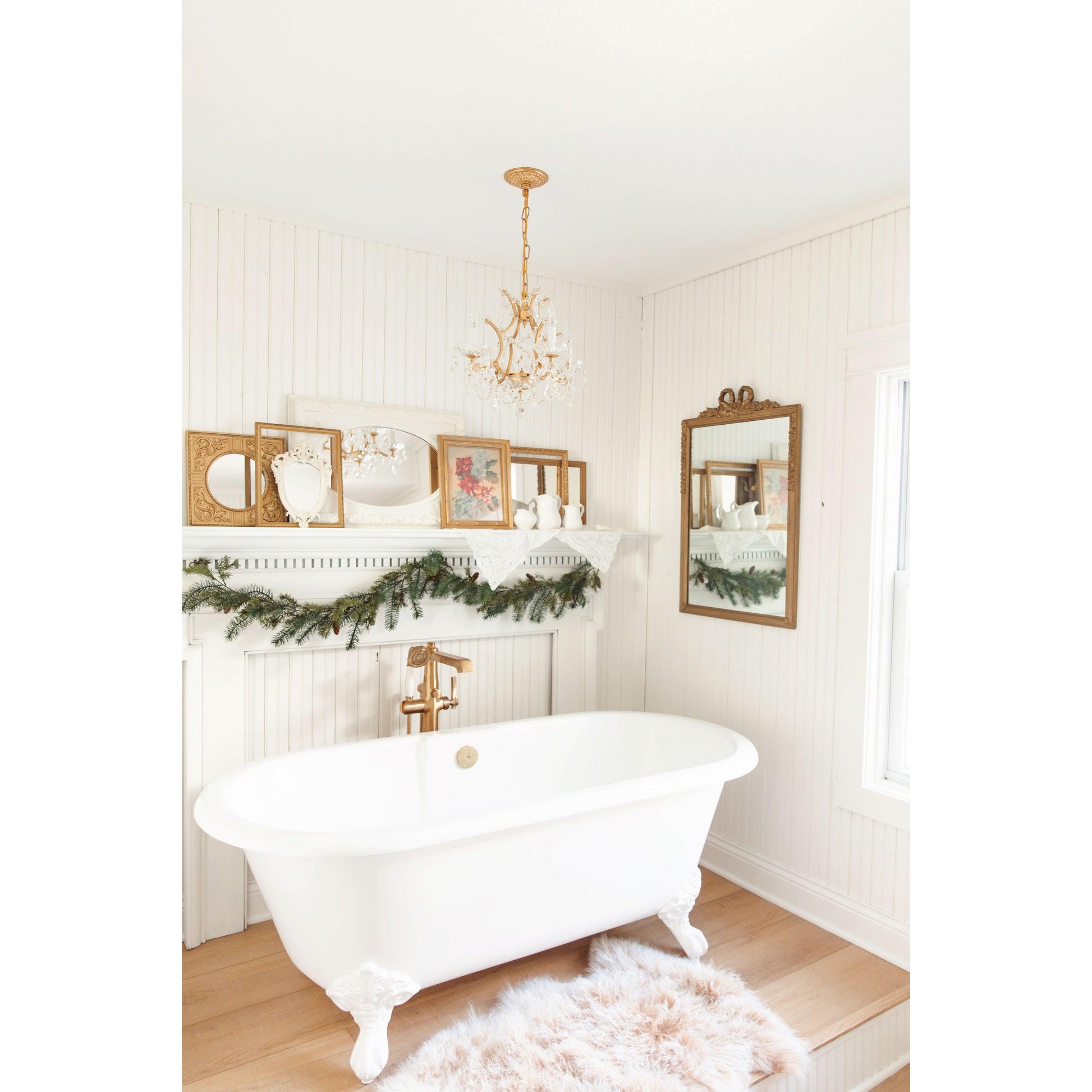 Crystorama Maria Theresa 4405-GD-CL-MWP – 20 Inch – 6 Light – Chandelier – Clear Crystal – Gold – Dry Rated