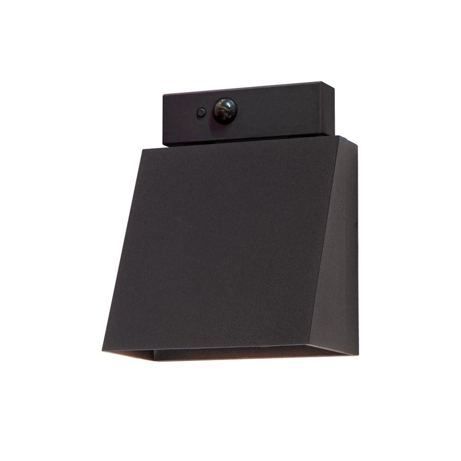 Pathfinder 5.5 Inch Outdoor Wall Lantern – Architectural Bronze