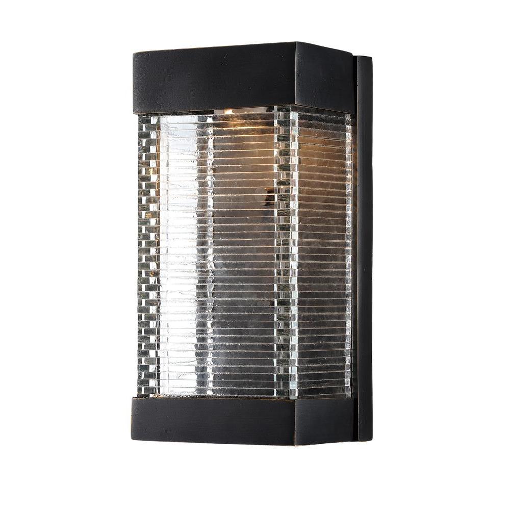 Stackhouse VX 5 Inch Outdoor Wall Lantern – Bronze