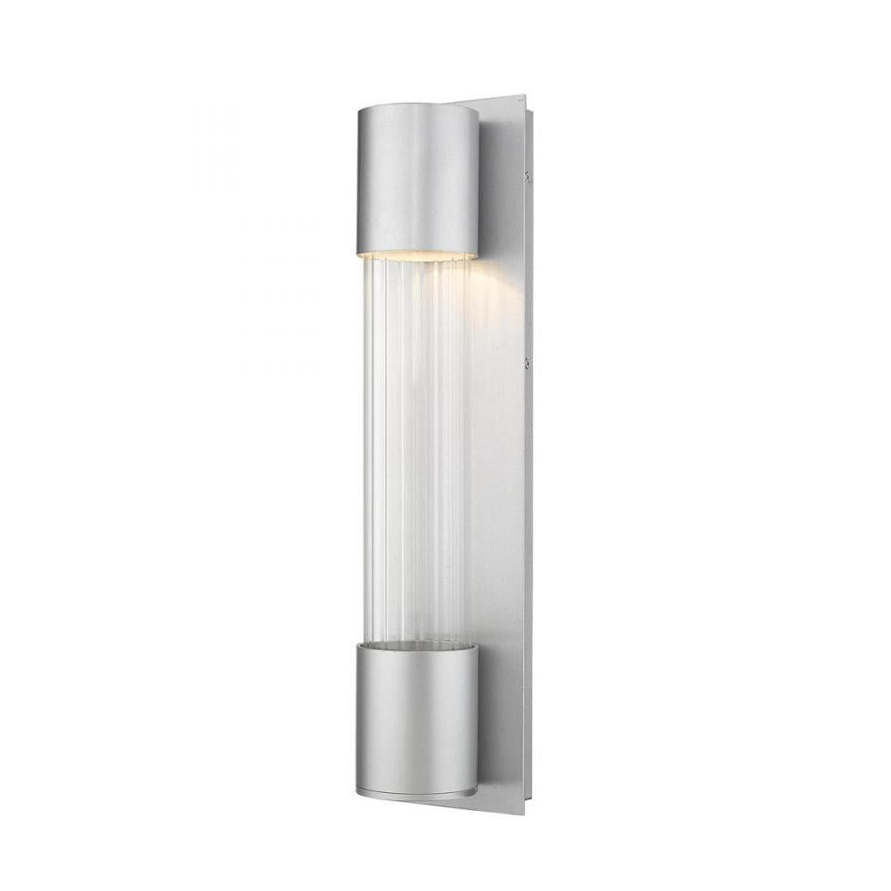 1 Light Outdoor Wall Light-Clear Optic Glass