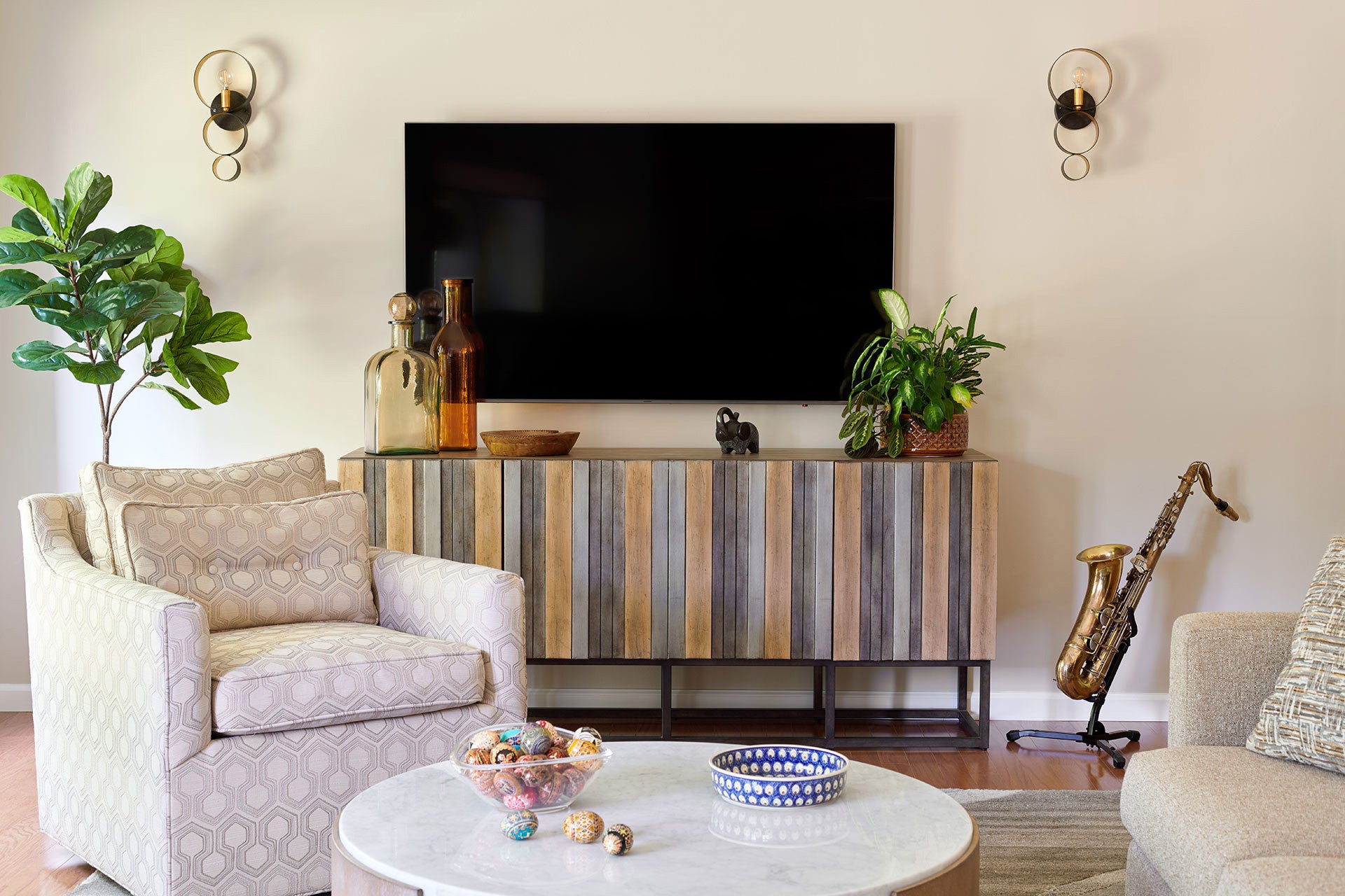 Crystorama Luna 581-EB-GA – 7 Inch – 1 Light – Sconce – English Bronze + Antique Gold – Damp Rated