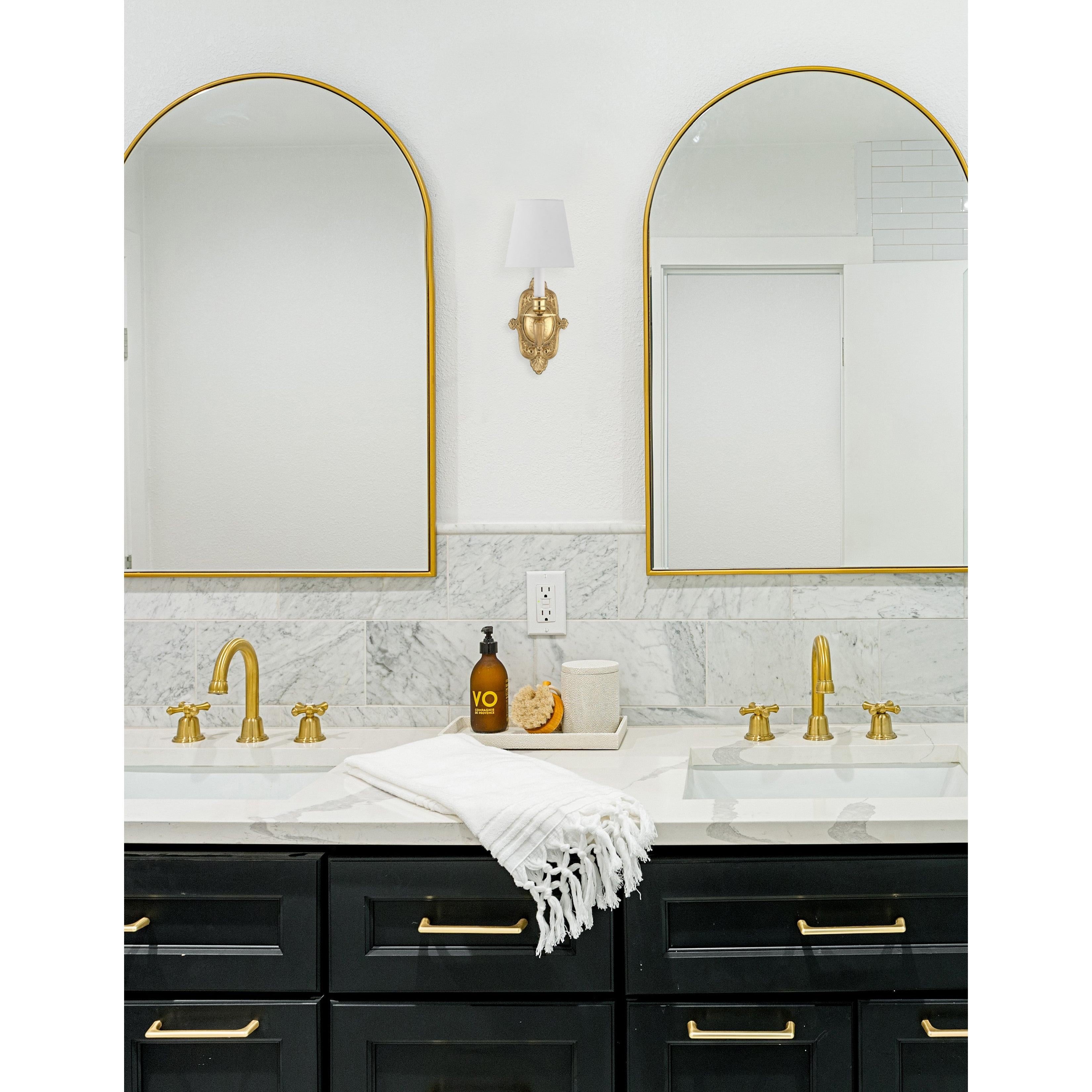 Crystorama Marlowe 641-PB – 5 Inch – 1 Light – Sconce – Polished Brass – Damp Rated