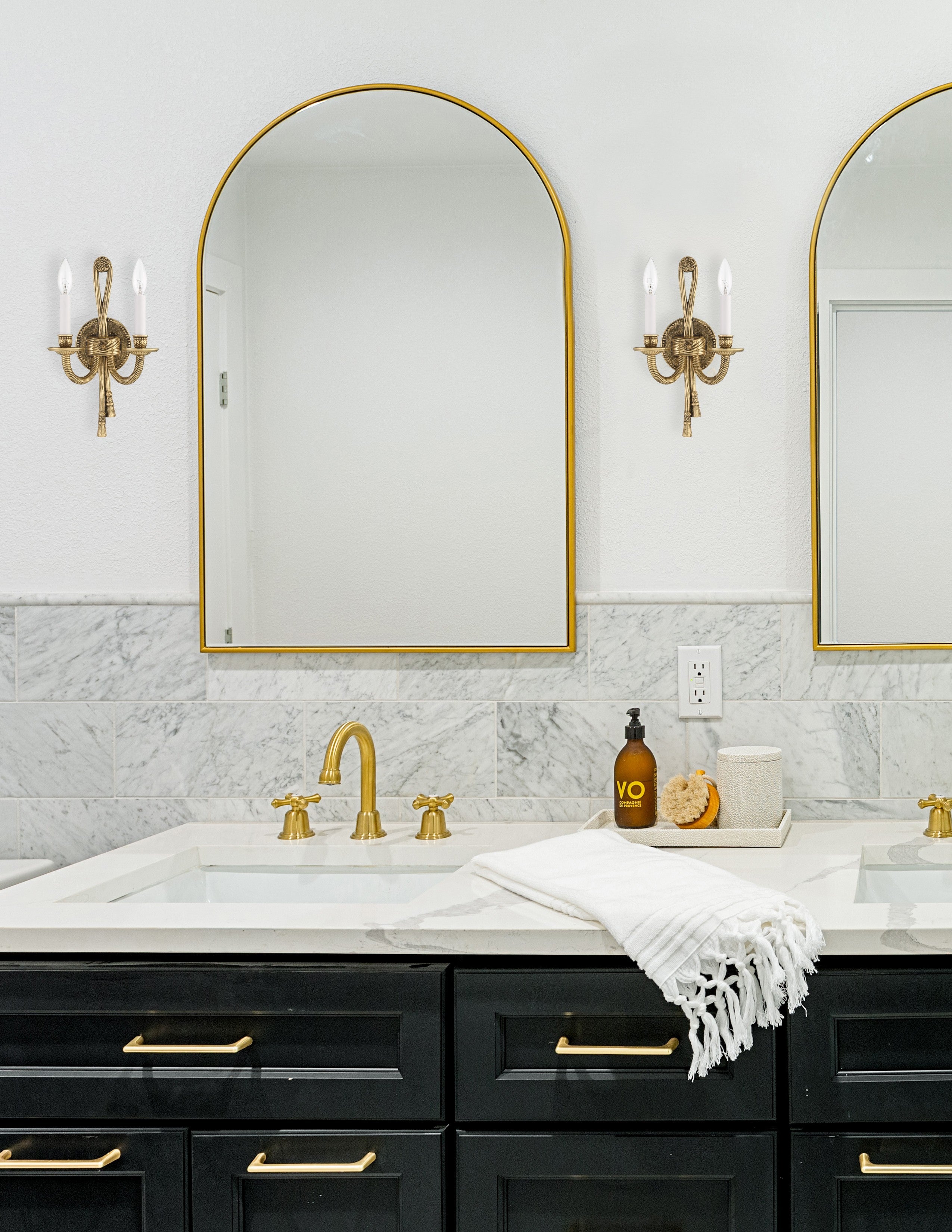 Crystorama Lexsi 650-OB – 8 Inch – 2 Light – Sconce – Olde Brass – Damp Rated