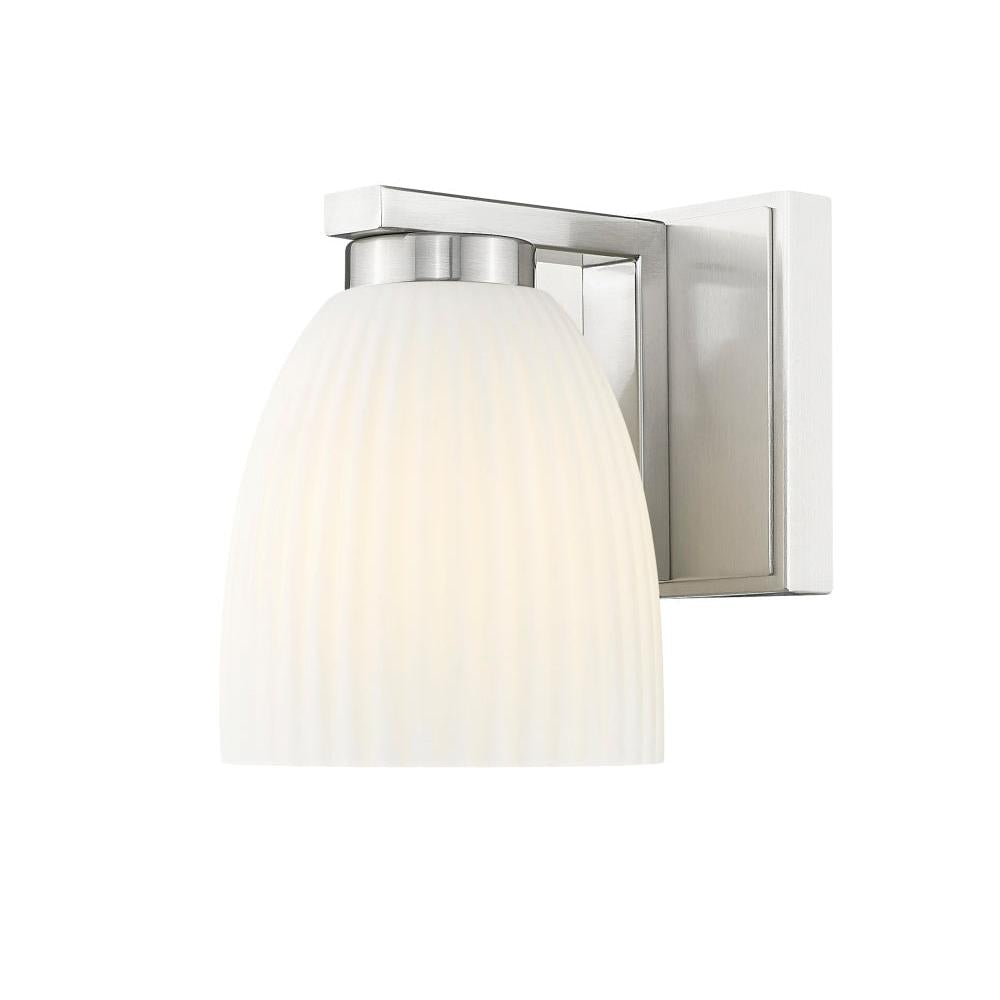 1 Light Wall Sconce-Matte Opal