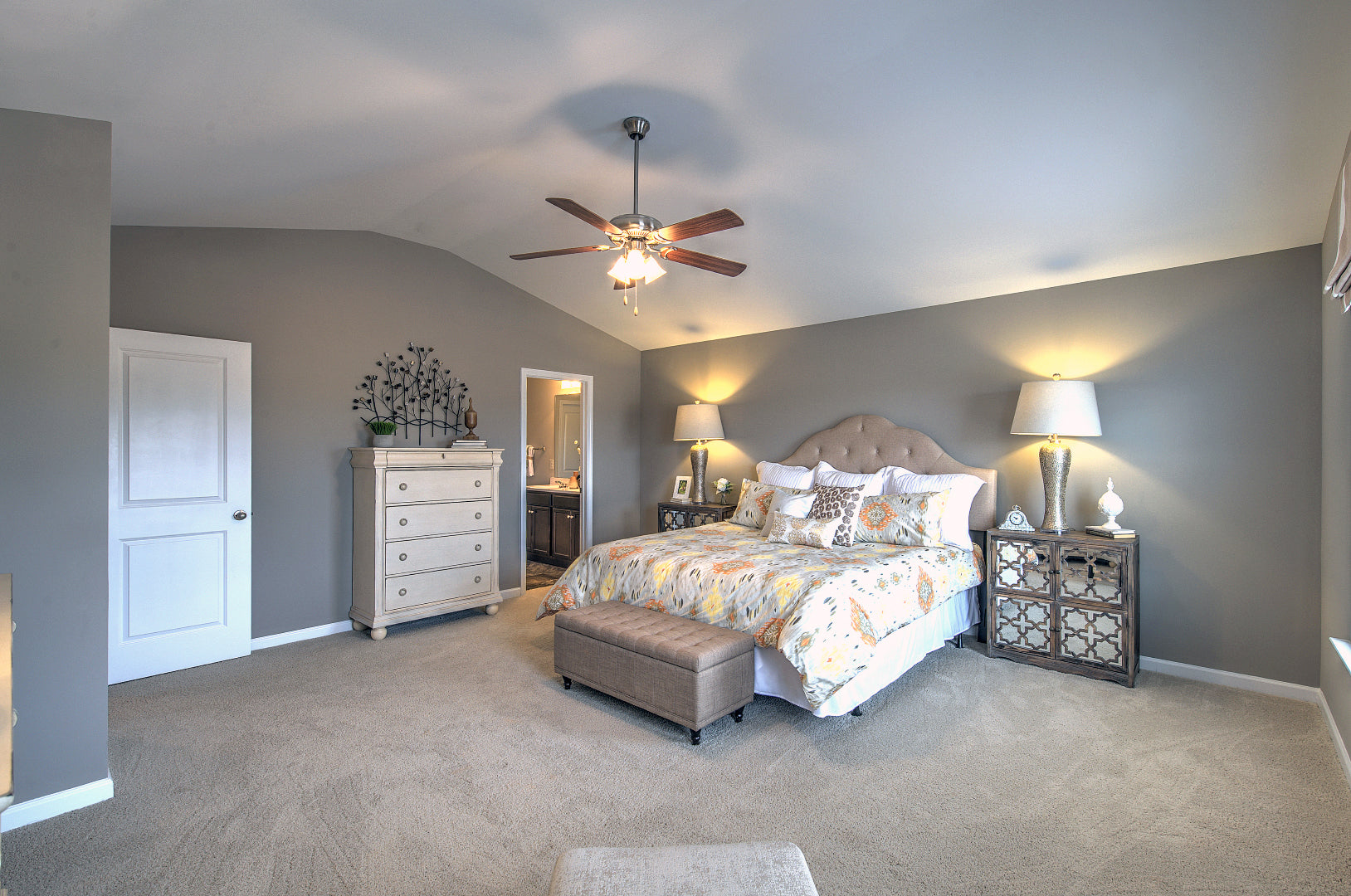 Basic-Max-Indoor Ceiling Fan