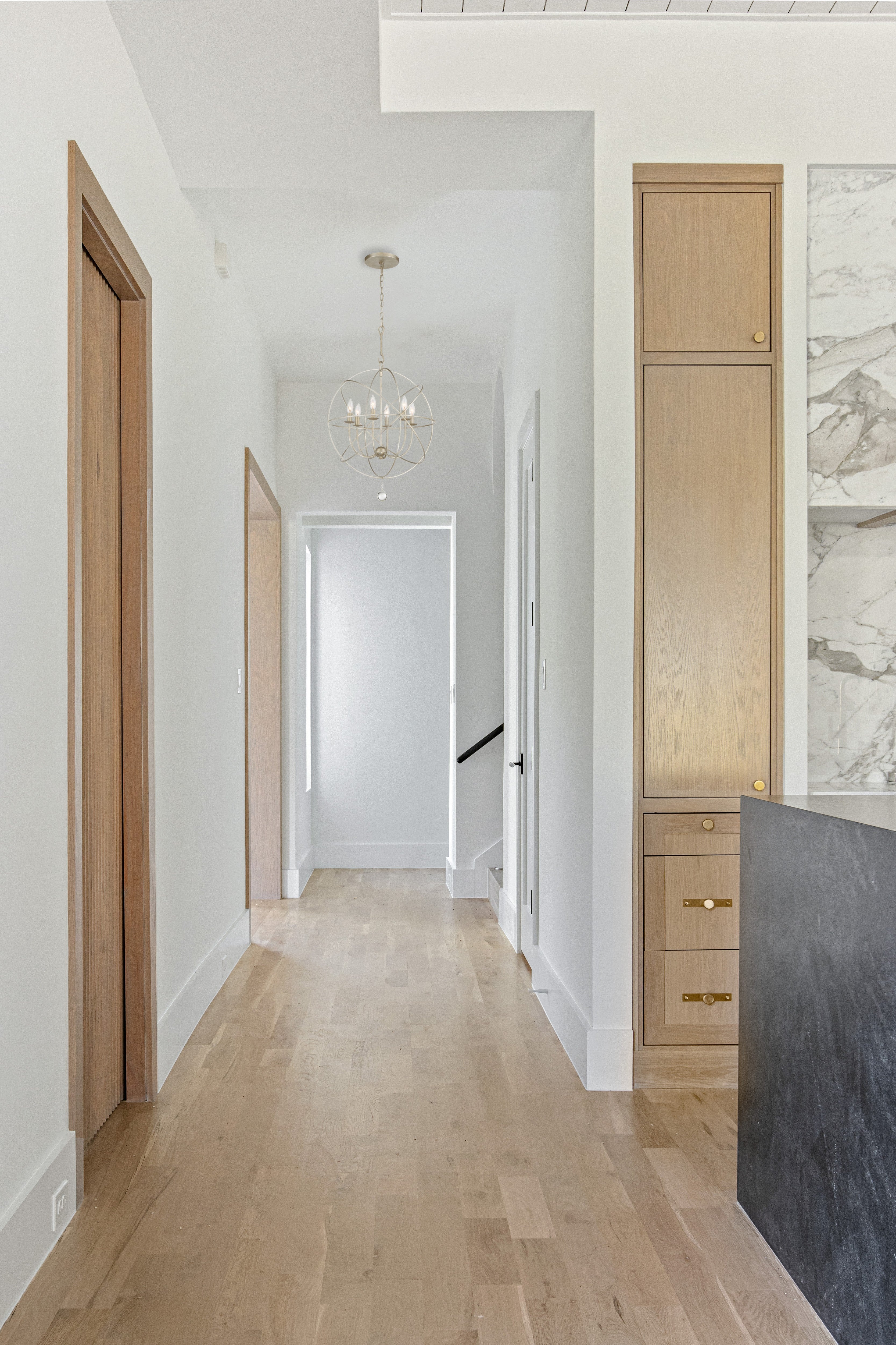 Crystorama Solaris 9226-OS – 22.5 Inch – 6 Light – Chandelier – Olde Silver – Damp Rated