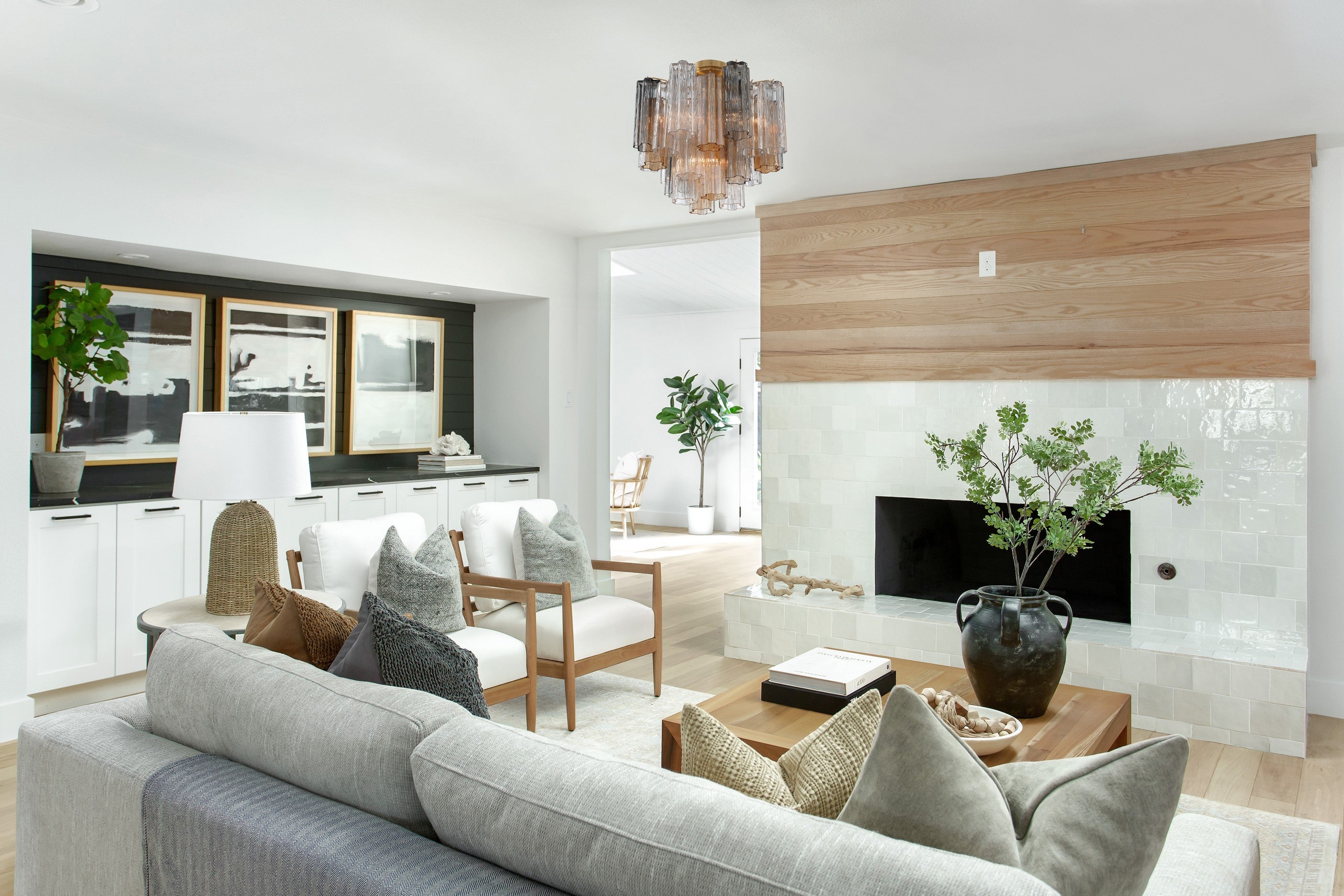 Crystorama Addis ADD-300-AG-AU_CEILING – 17.75 Inch – 4 Light – Semi Flush Mount Light – Aged Brass – Dry Rated