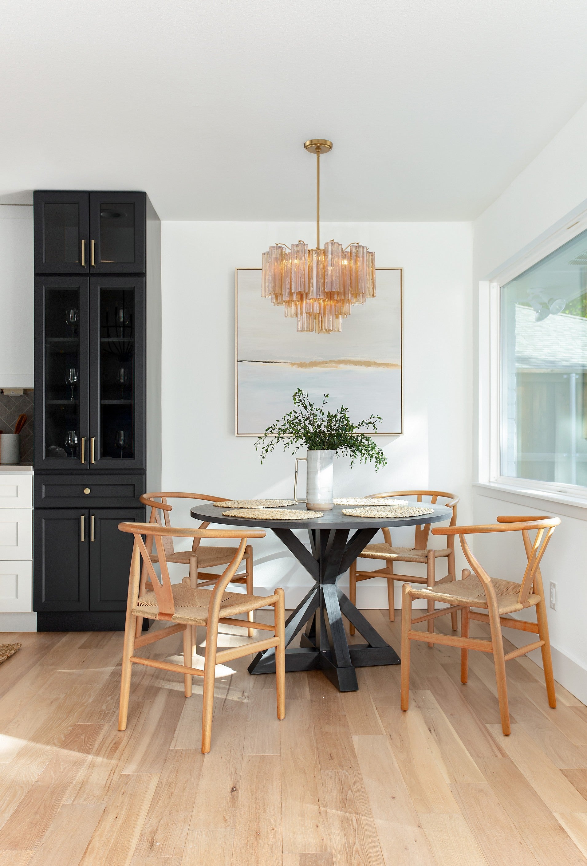 Crystorama Addis ADD-306-AG-AM – 19.75 Inch – 6 Light – Chandelier – Aged Brass – Dry Rated