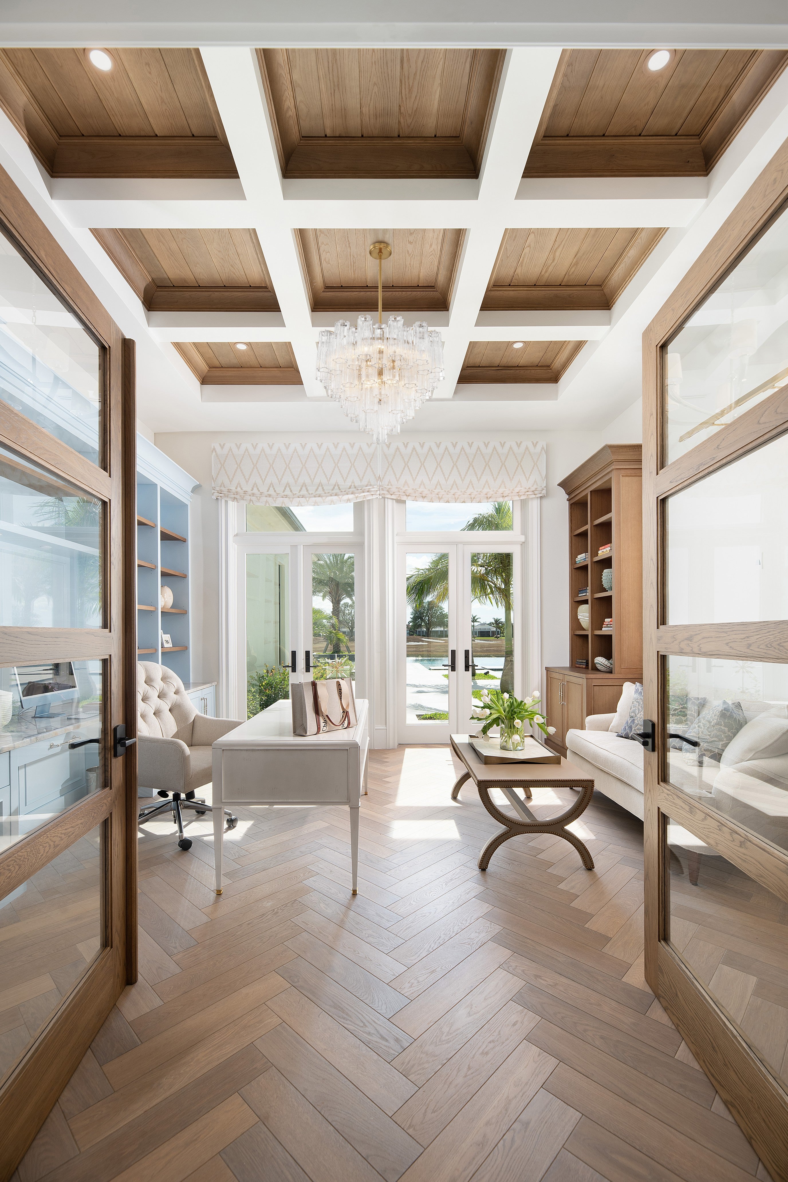 Crystorama Addis ADD-312-AG-CL – 26.75 Inch – 12 Light – Chandelier – Aged Brass – Dry Rated