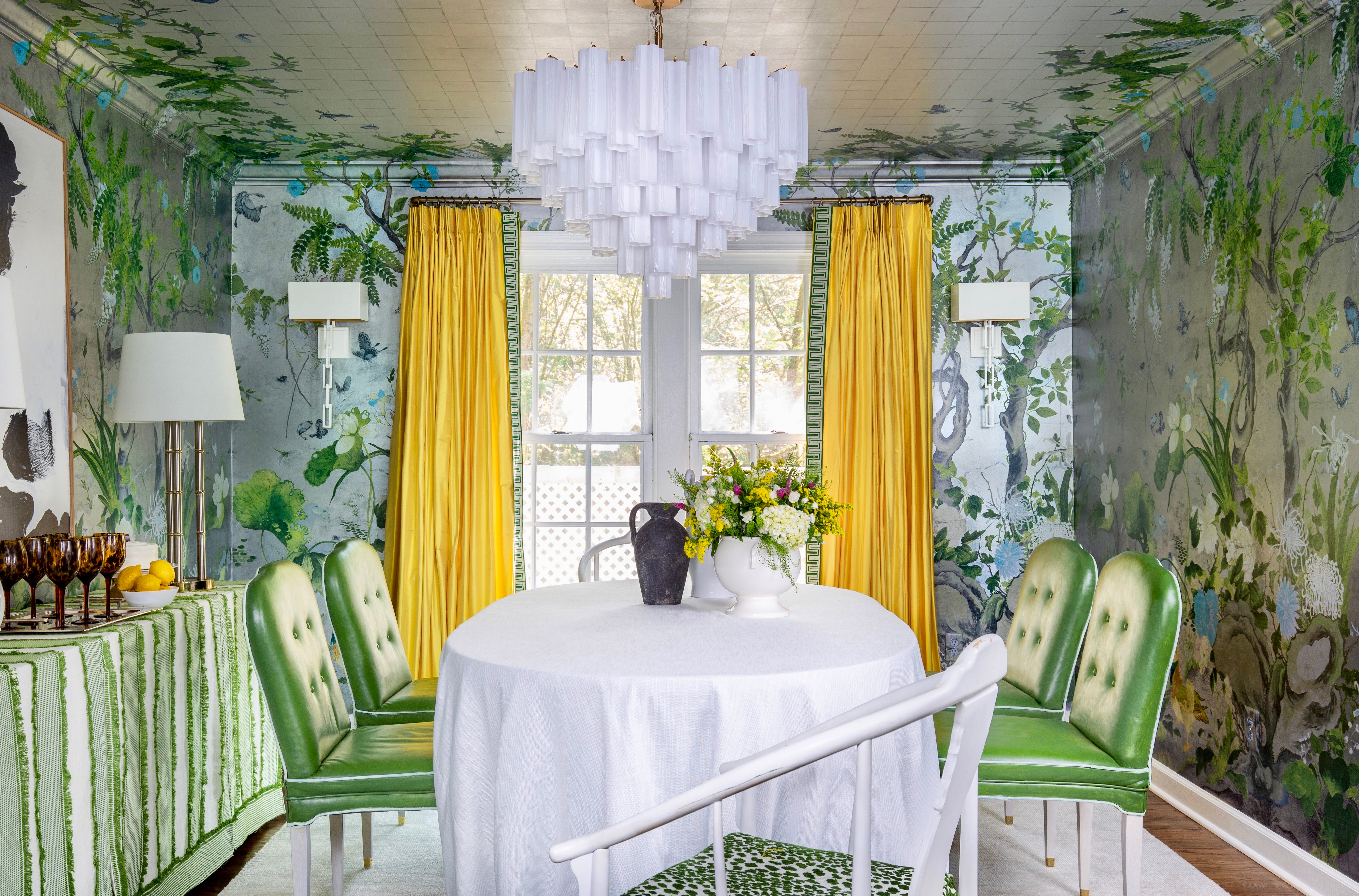 Crystorama Addis ADD-316-AG-WH – 32 Inch – 16 Light – Chandelier – Aged Brass – Dry Rated