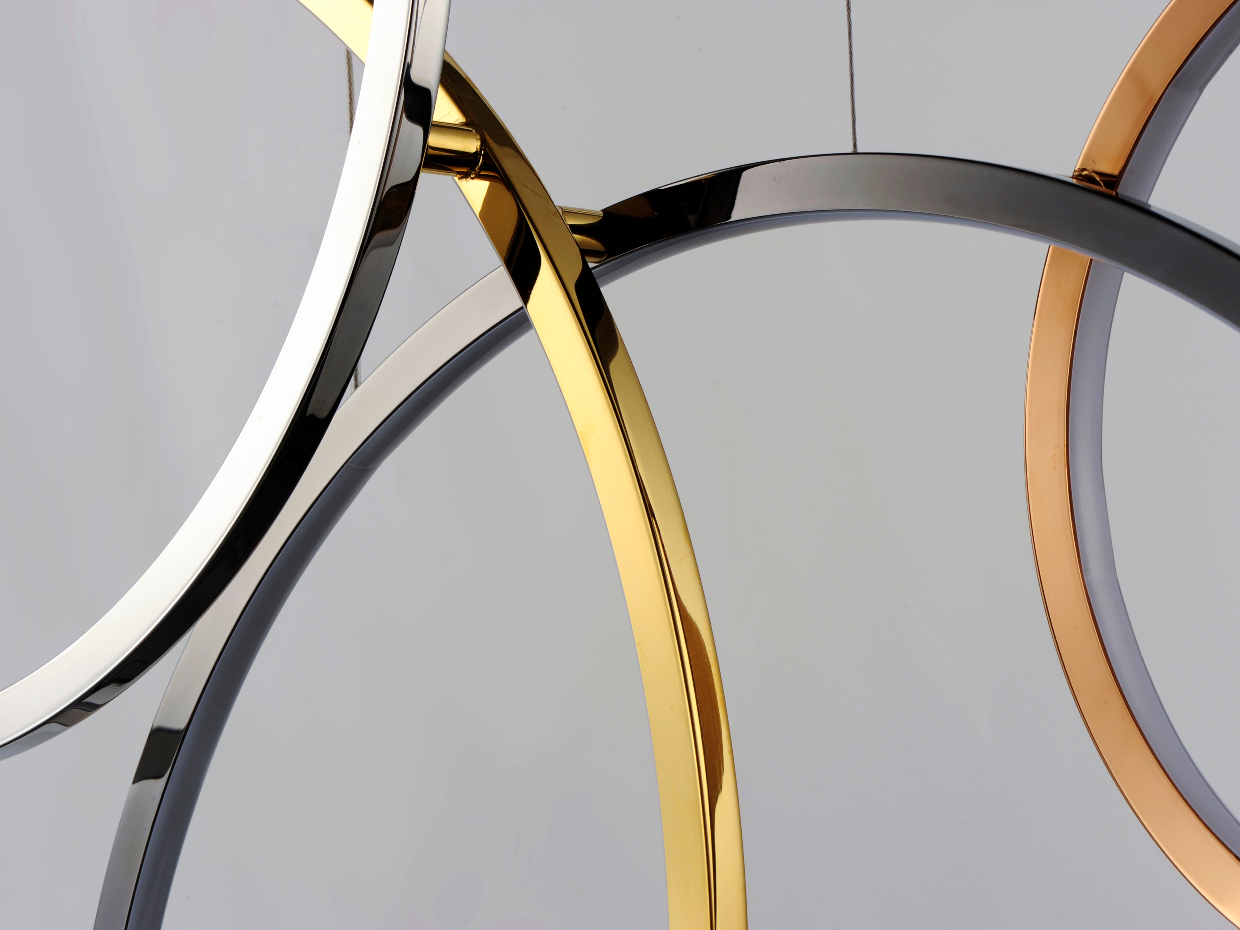 4.75 Inch Pendant – Multi-Plated