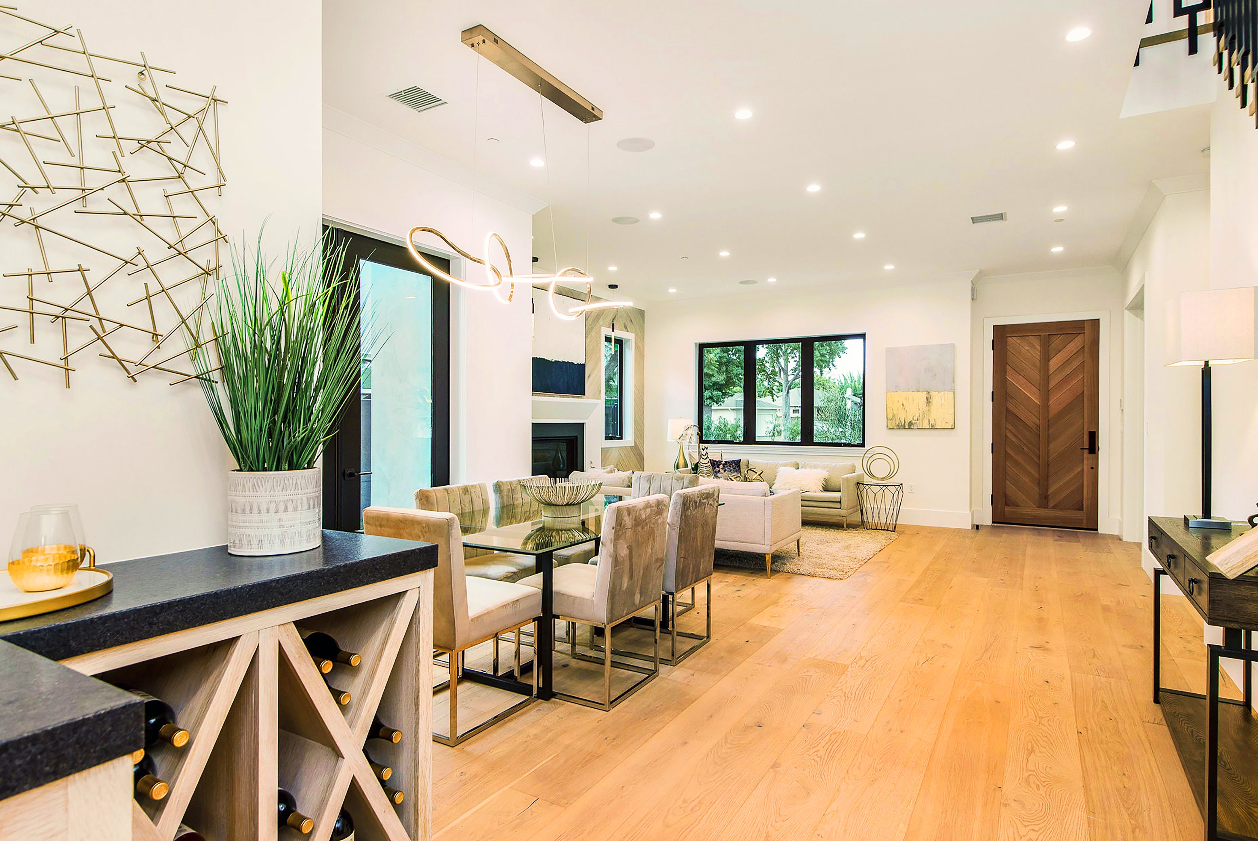 55 Inch Linear Pendant – Brushed Champagne