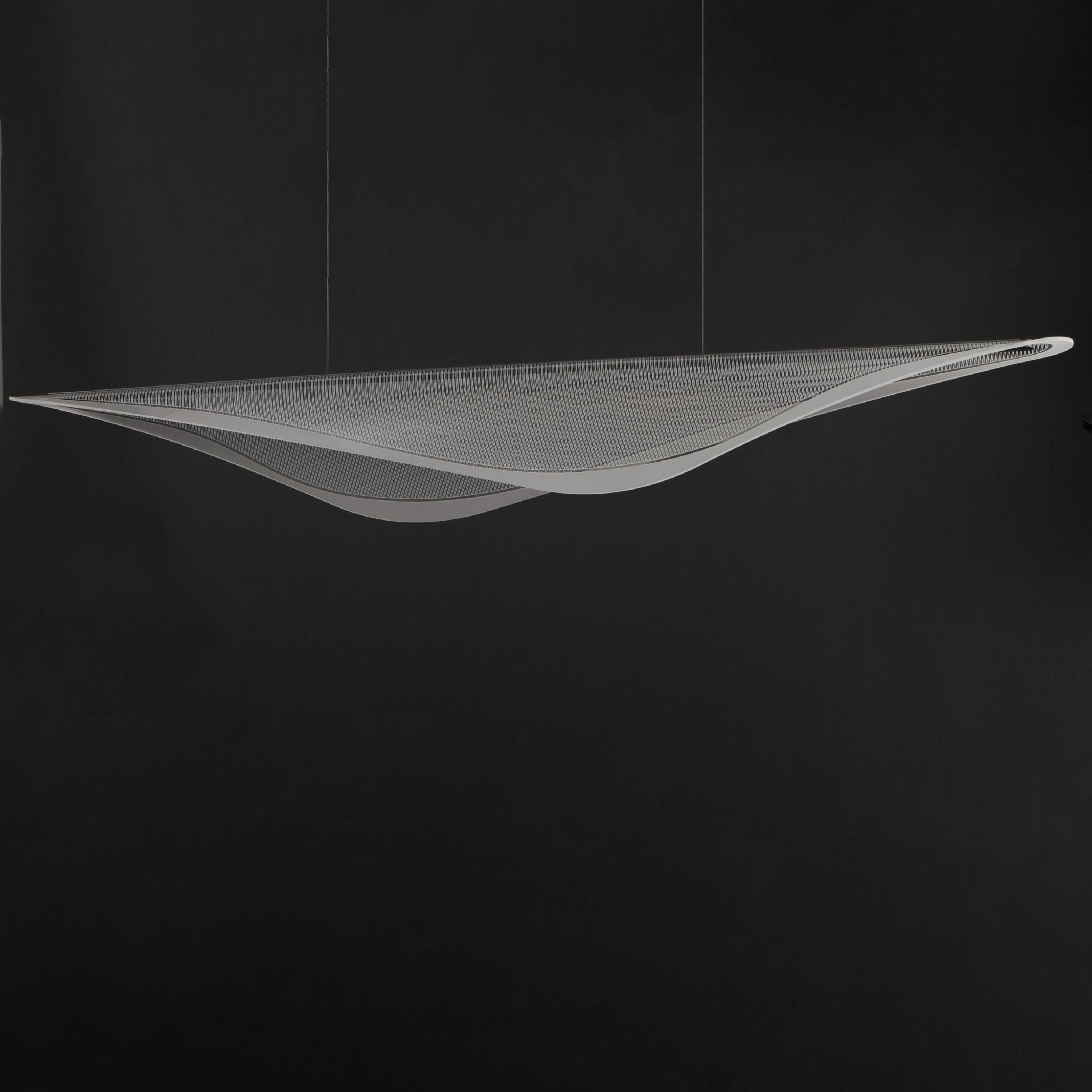 Manta 9.75 Inch Linear Pendant – Black – E24718-144BK