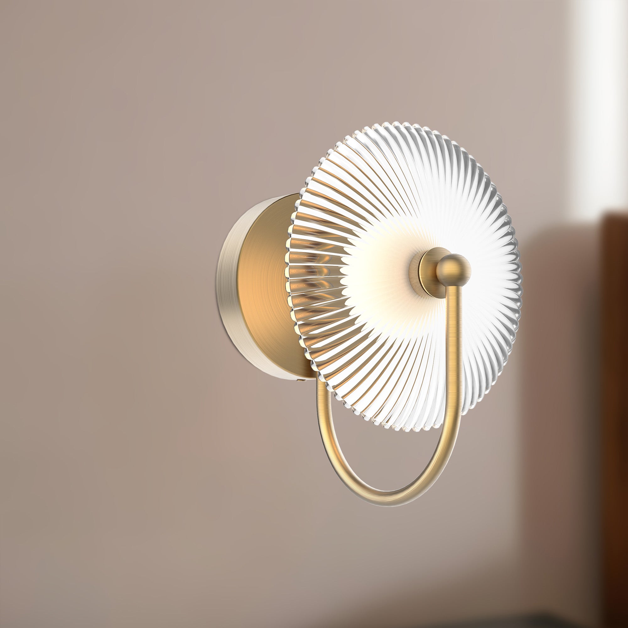 Hera 9-in Brushed Gold/Clear Ribbed Glass LED Wall/Vanity