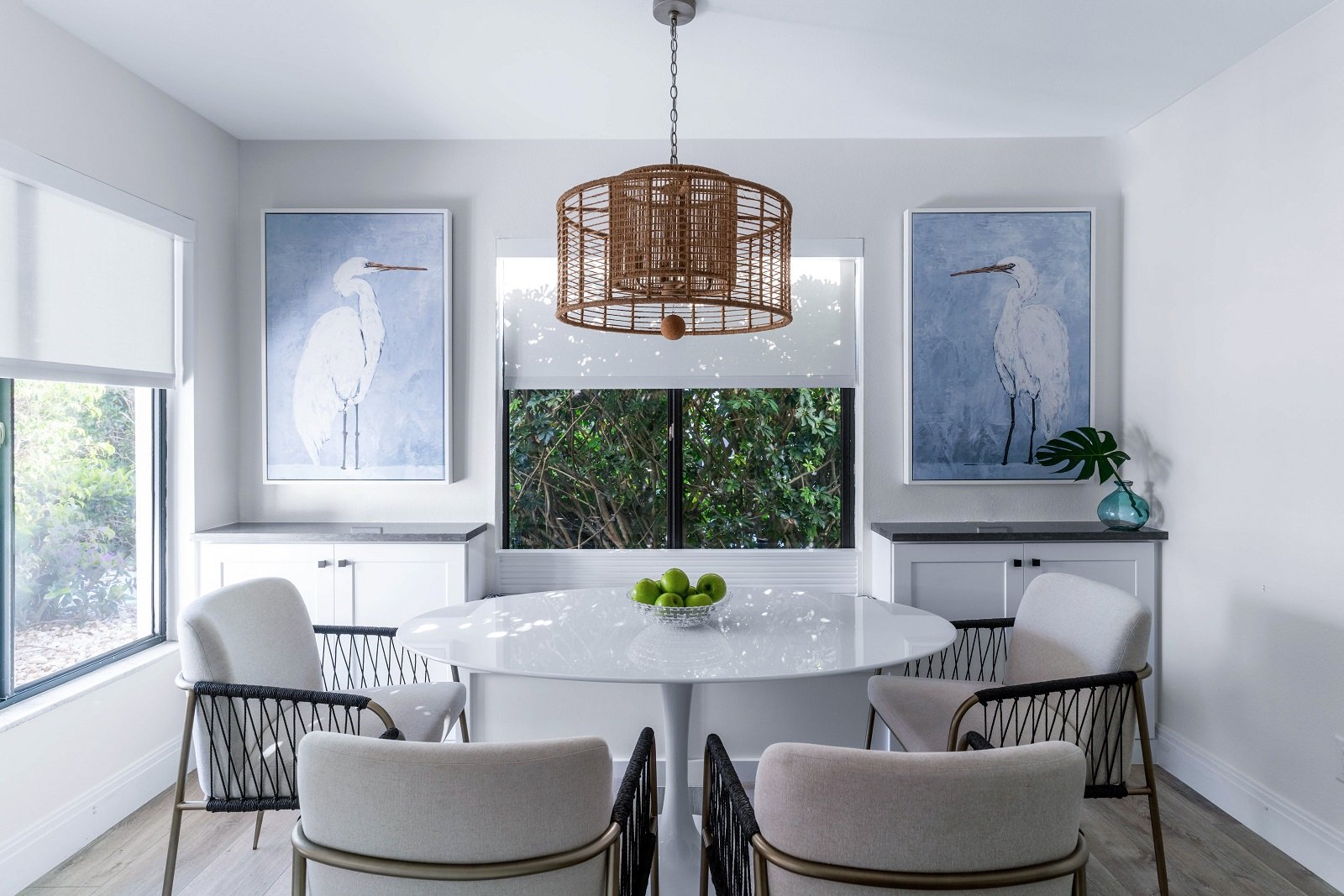 Crystorama Jayna JAY-A5006-BS – 31.25 Inch – 8 Light – Chandelier – Burnished Silver – Damp Rated