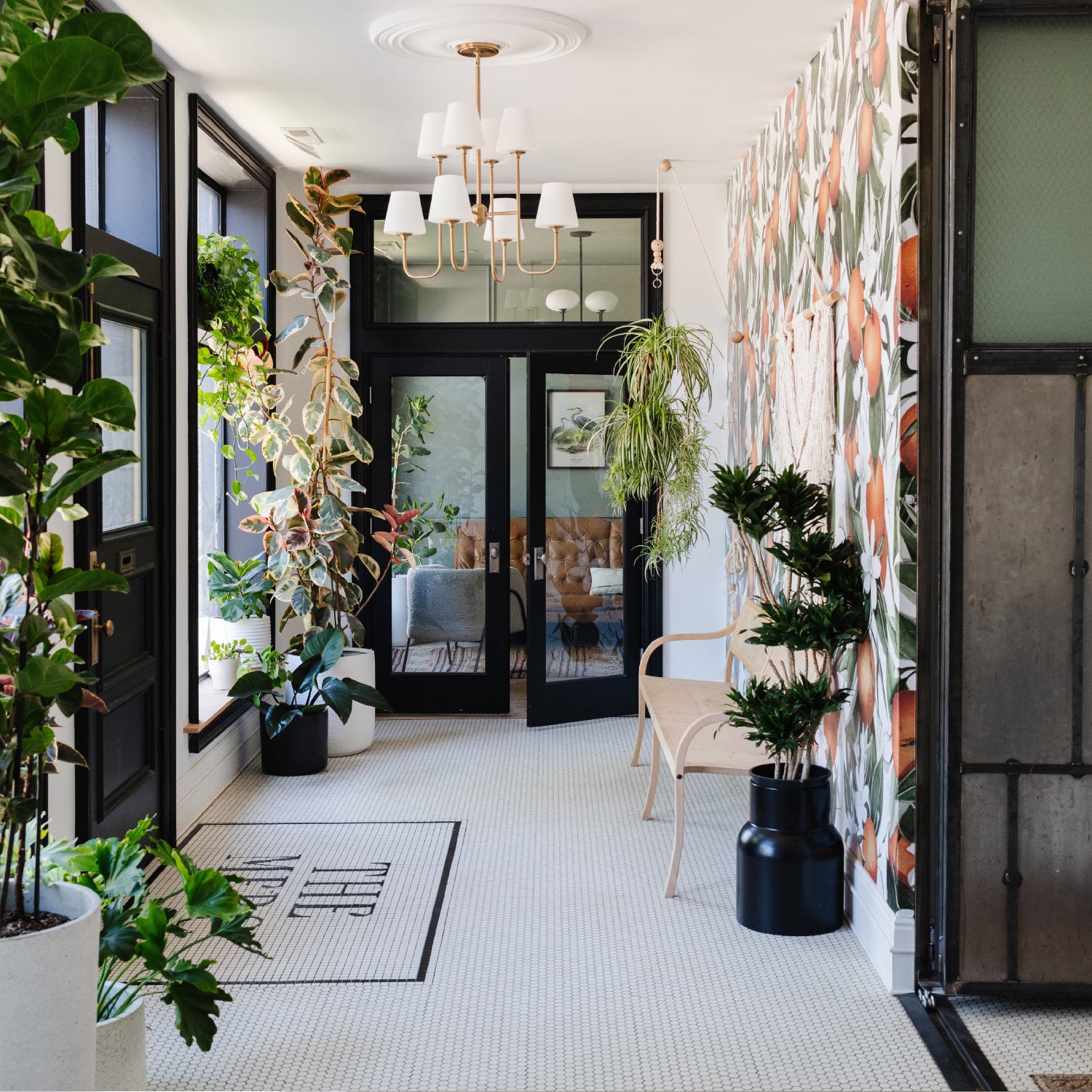 Crystorama Keenan KEE-A3008-VG – 28 Inch – 8 Light – Chandelier – Vibrant Gold – Damp Rated