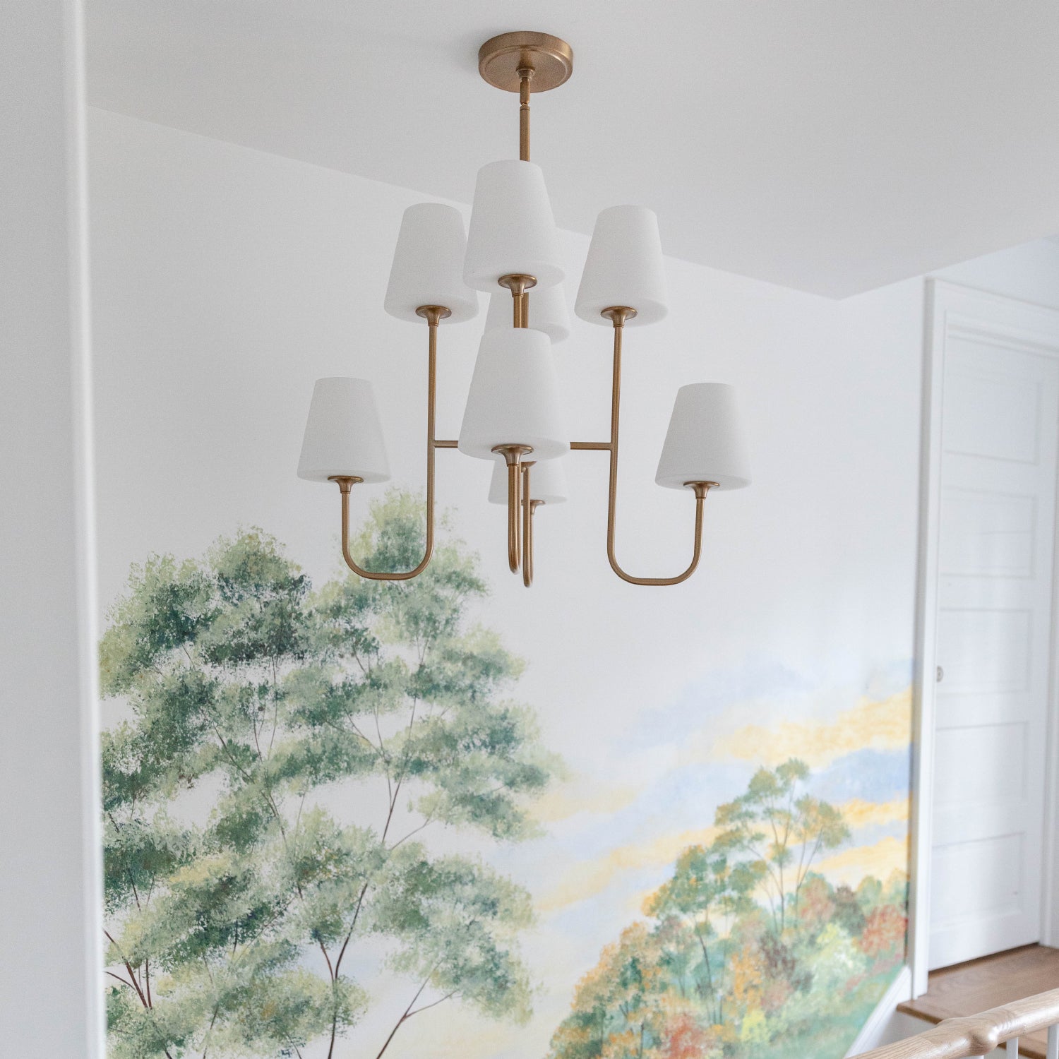 Crystorama Keenan KEE-A3008-VG – 28 Inch – 8 Light – Chandelier – Vibrant Gold – Damp Rated