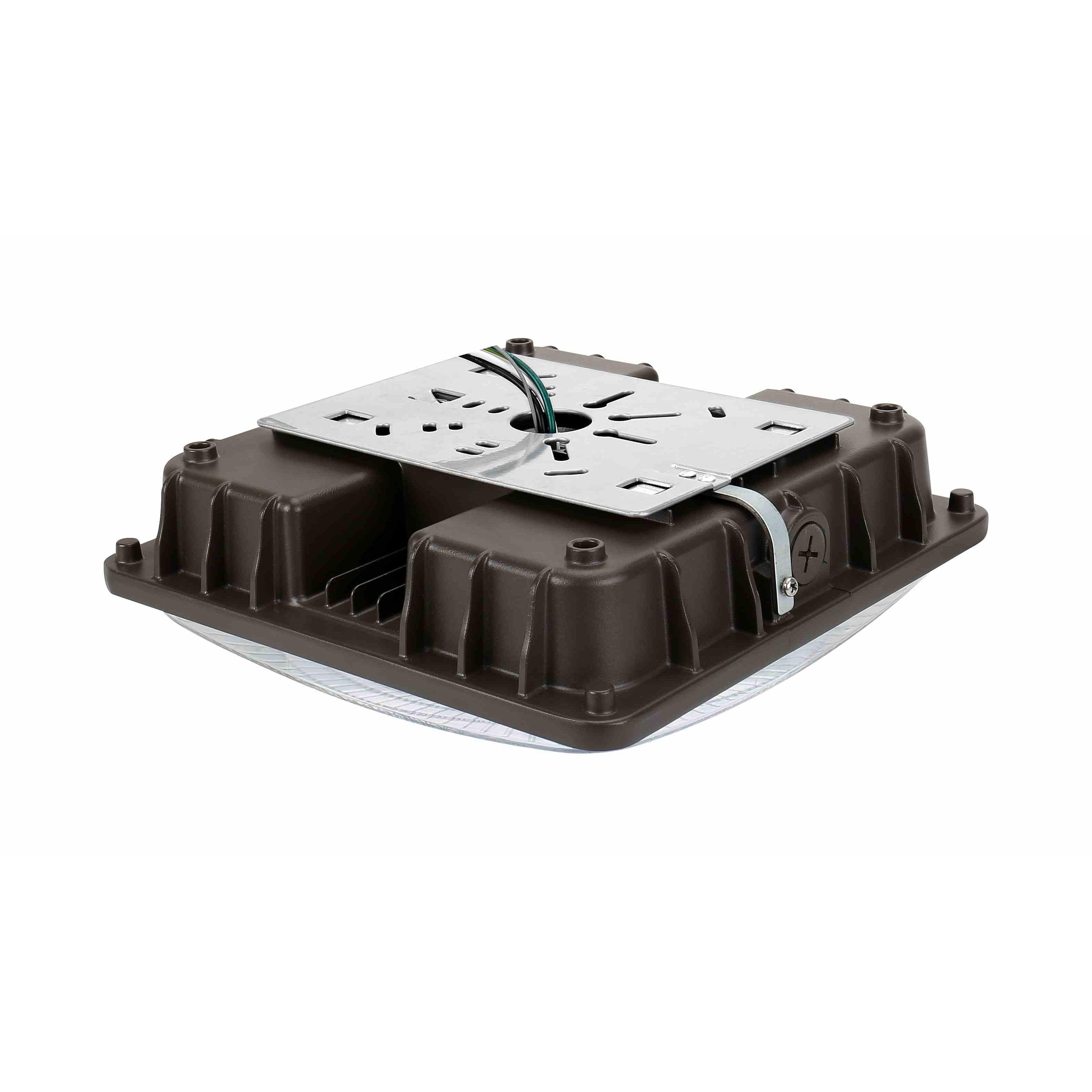 MCP05 LED Canopy Light 40W 5450LM 120-277VAC Ra70 5000K Clear Lens - Dark Bronze