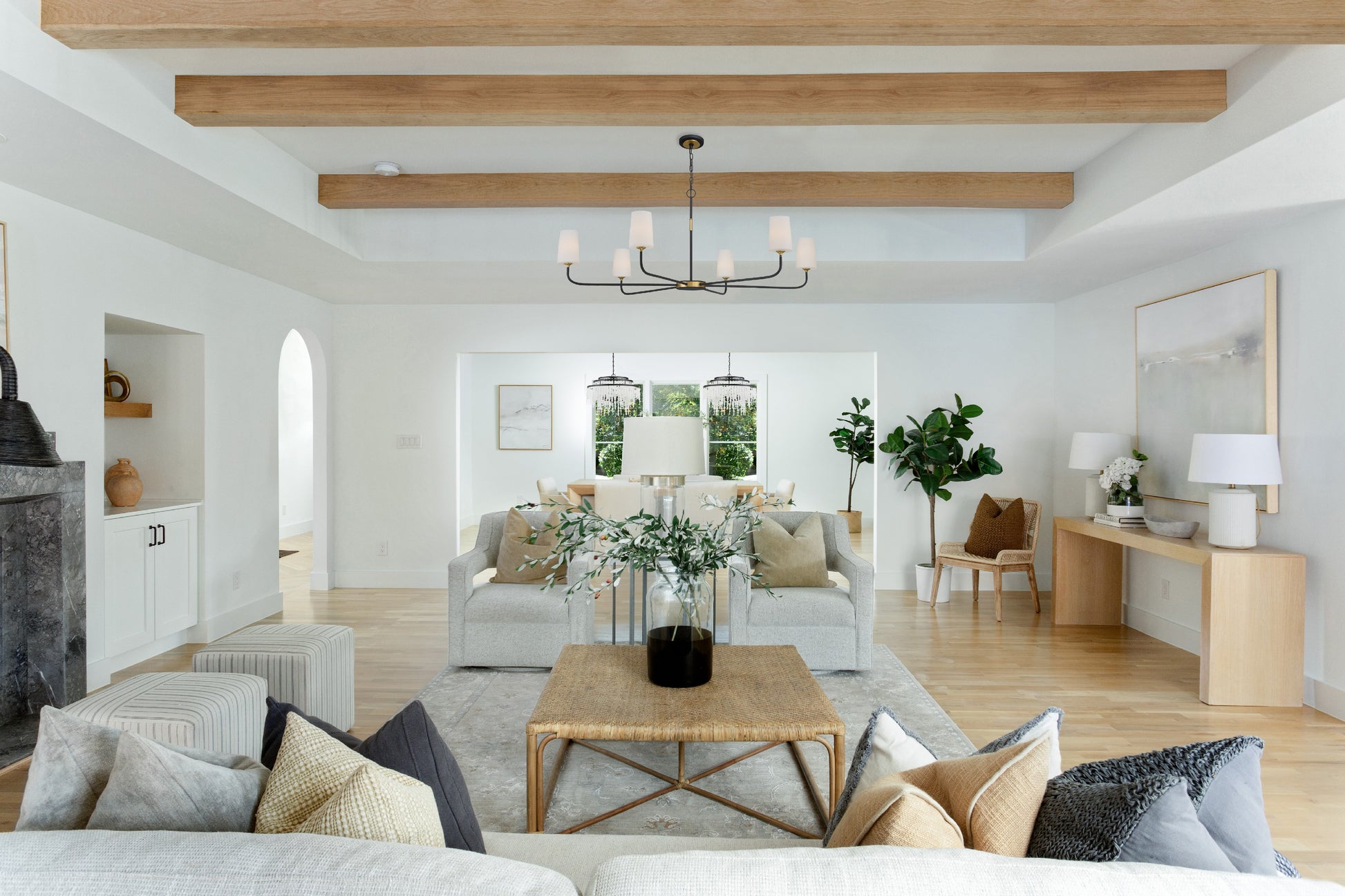 Crystorama Niles NIL-70016-BF-MG – 54 Inch – 6 Light – Chandelier – Black Forged + Modern Gold – Damp Rated