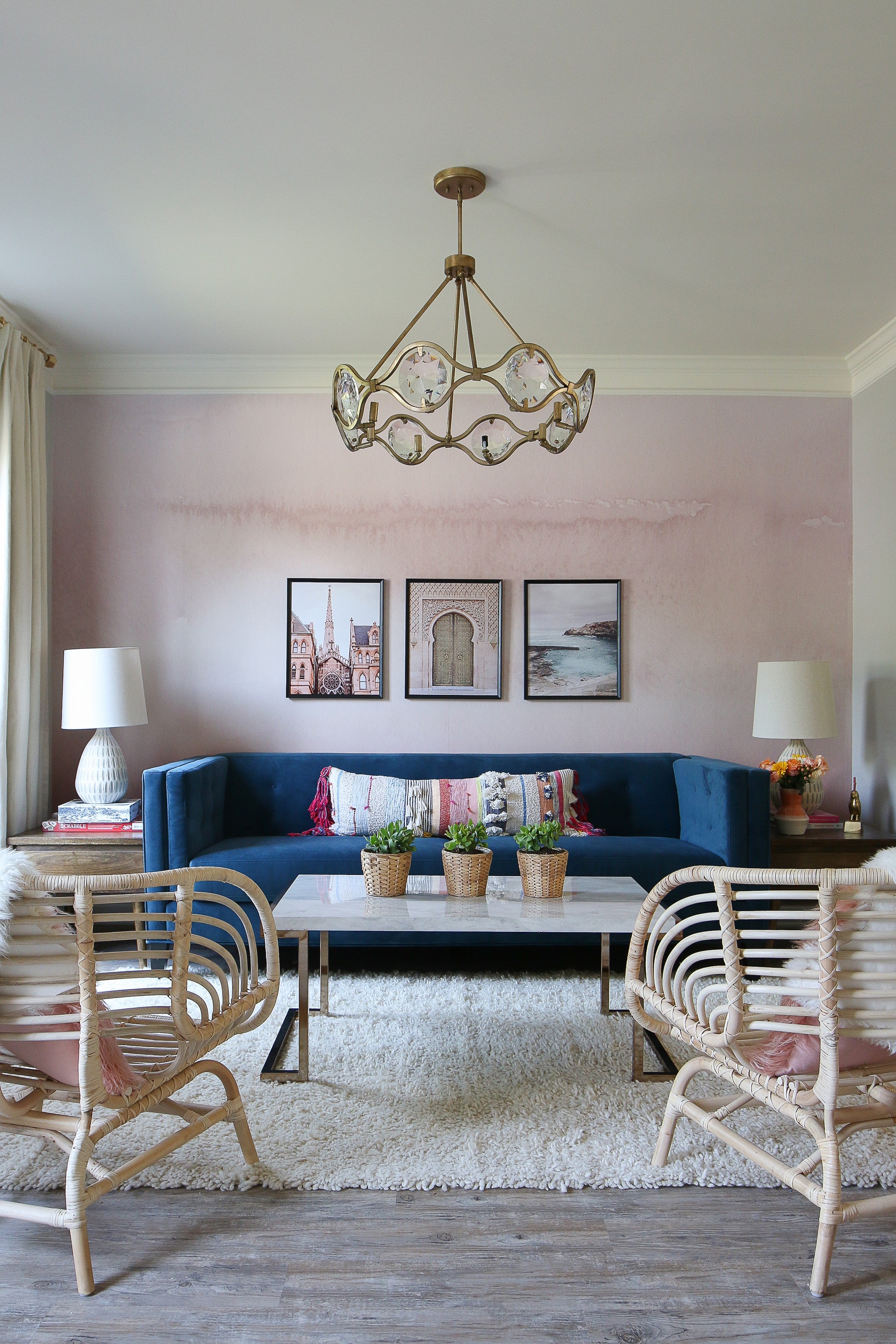 Crystorama Quincy QUI-7628-DT – 29.5 Inch – 8 Light – Chandelier – Distressed Twilight – Damp Rated