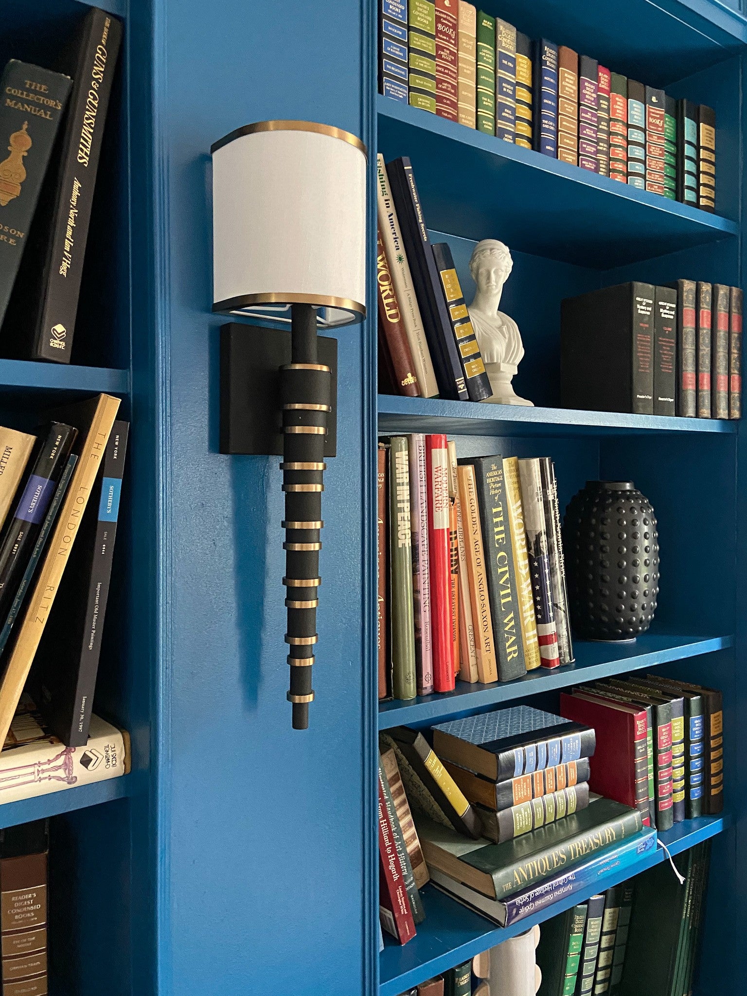 Crystorama Sloane SLO-A3601-VG-BF – 5 Inch – 1 Light – Sconce – Vibrant Gold + Black Forged – Damp Rated