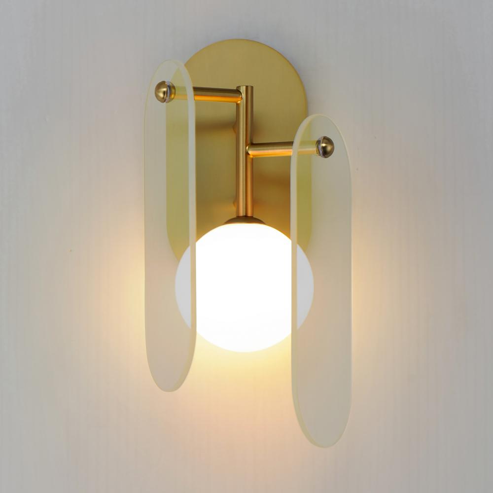 Studio M MEGALITH - GLASS SM24810DCNAB Sconce - Natural Aged Brass light