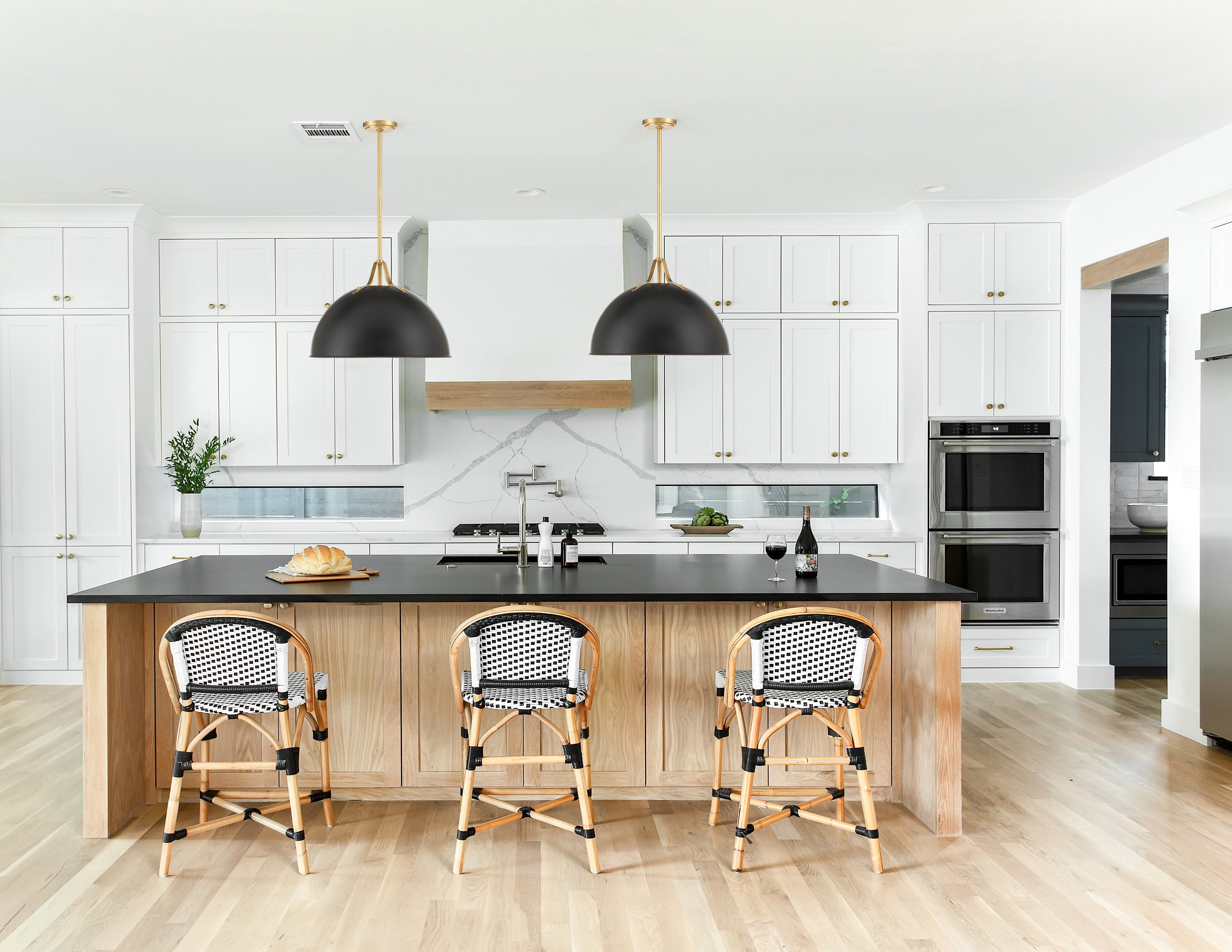 Crystorama Soto SOT-18015-MK-GA – 20 Inch – 1 Light – Pendant Light – Matte Black + Antique Gold – Damp Rated