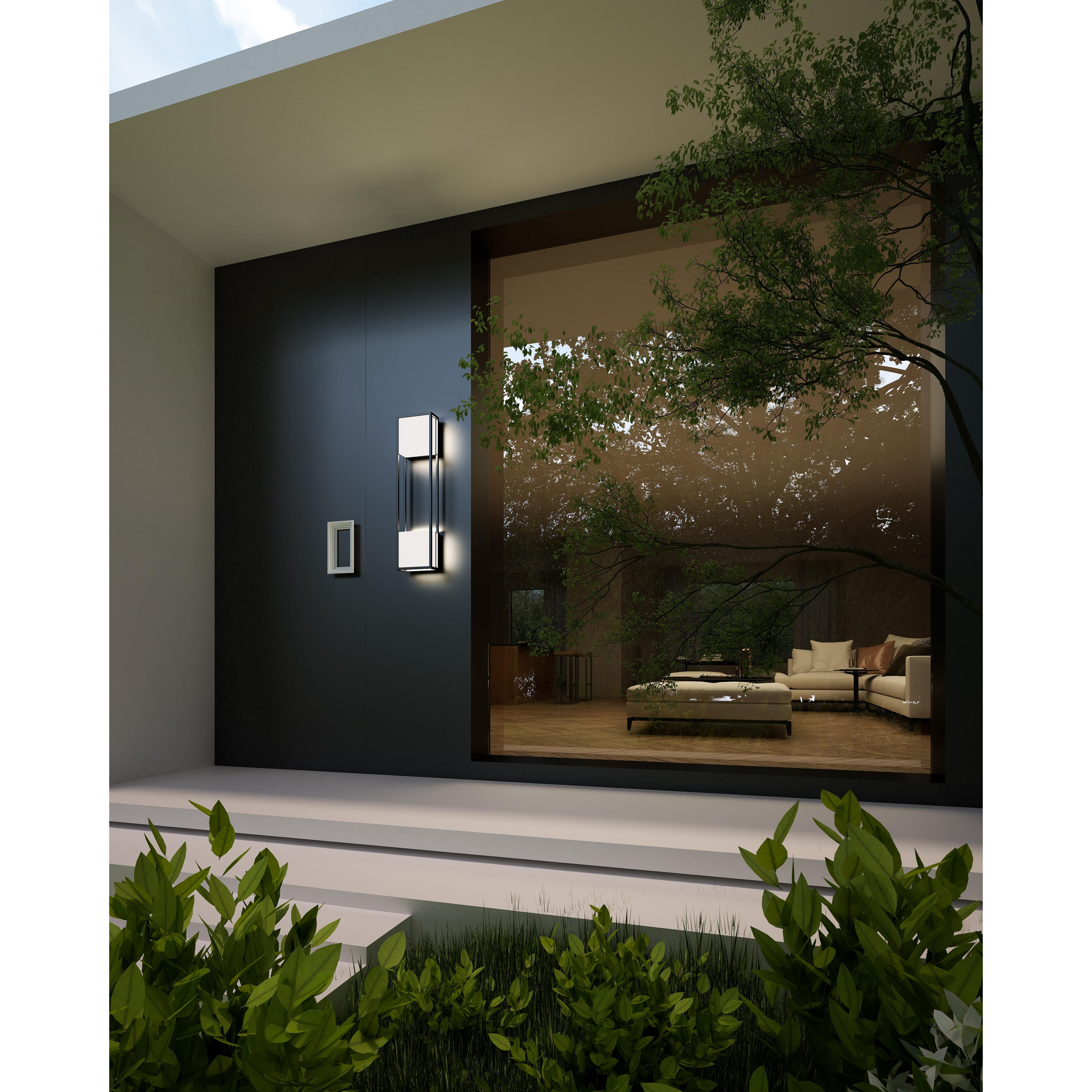 Vail 32-in Black LED Exterior Wall Sconce