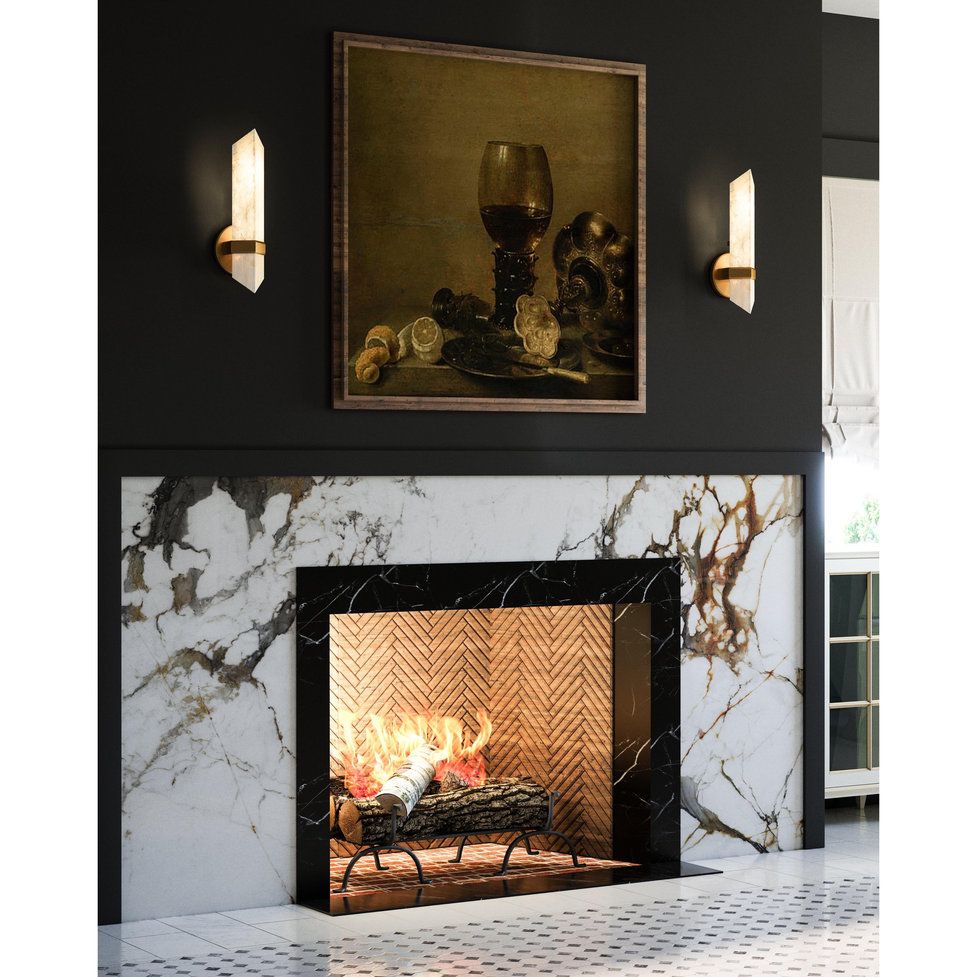 Valencia 5-in Vintage Brass/Alabaster 1 Light Wall/Vanity