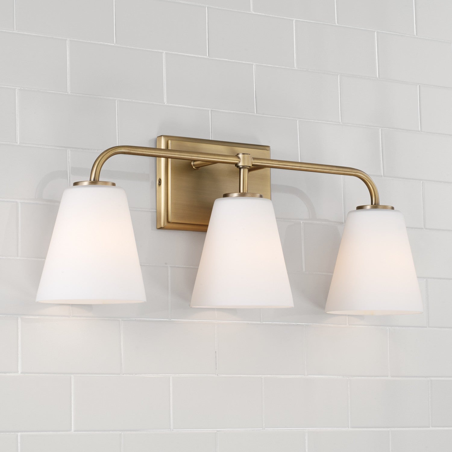 Capital Brody 149431AD-543 Bath Vanity Light 24 in. wide - Aged Brass (OPEN BOX)